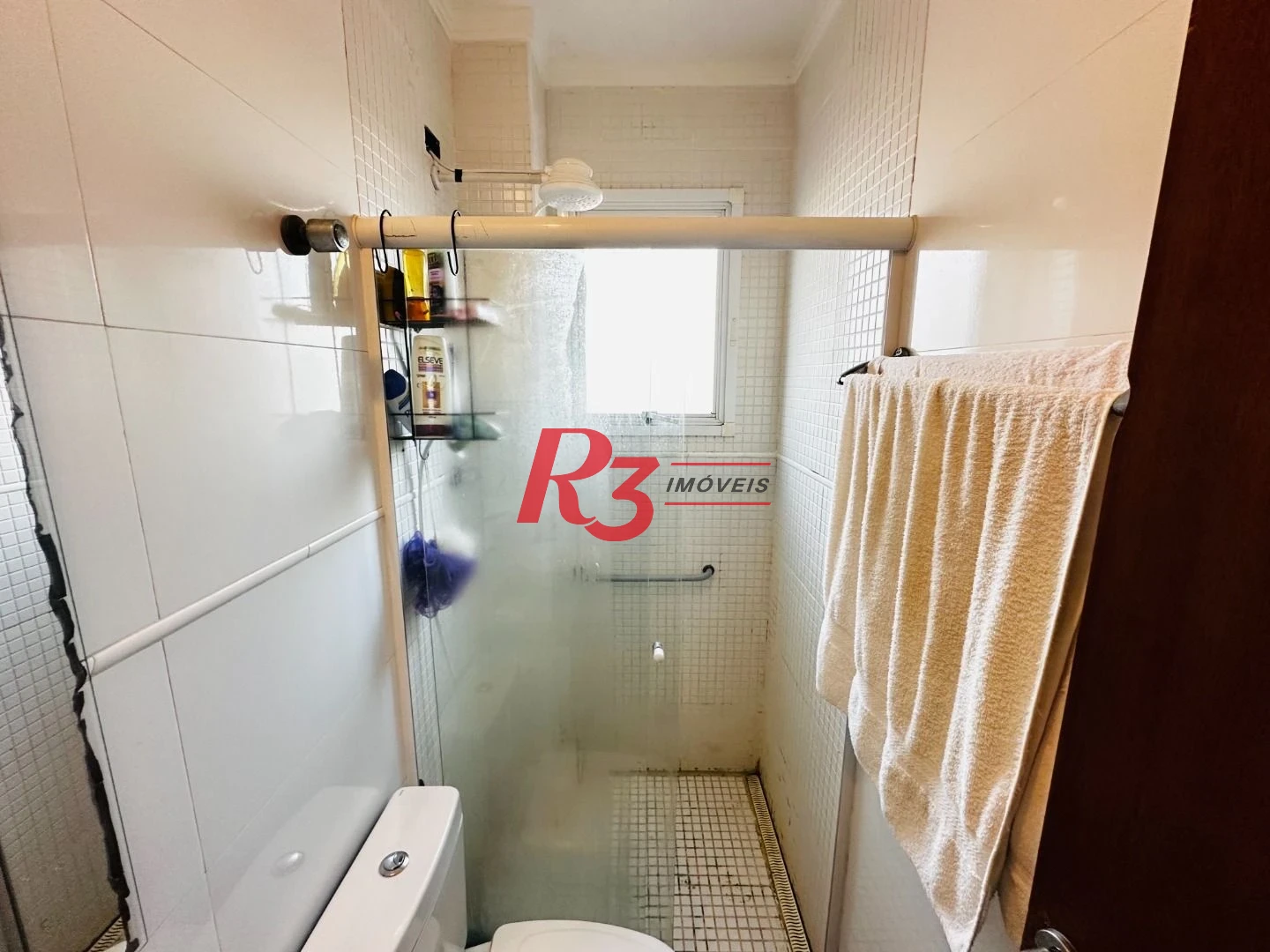 Casa com 3 dormitórios à venda, 210 m² por R$ 650.000,00 - Centro - São Vicente/SP