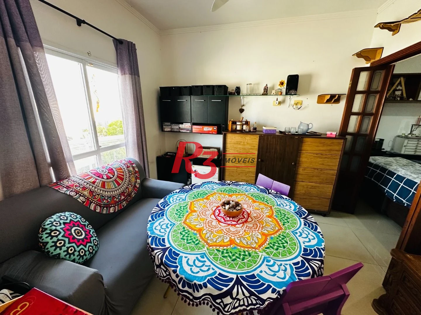 Casa com 3 dormitórios à venda, 210 m² por R$ 650.000,00 - Centro - São Vicente/SP