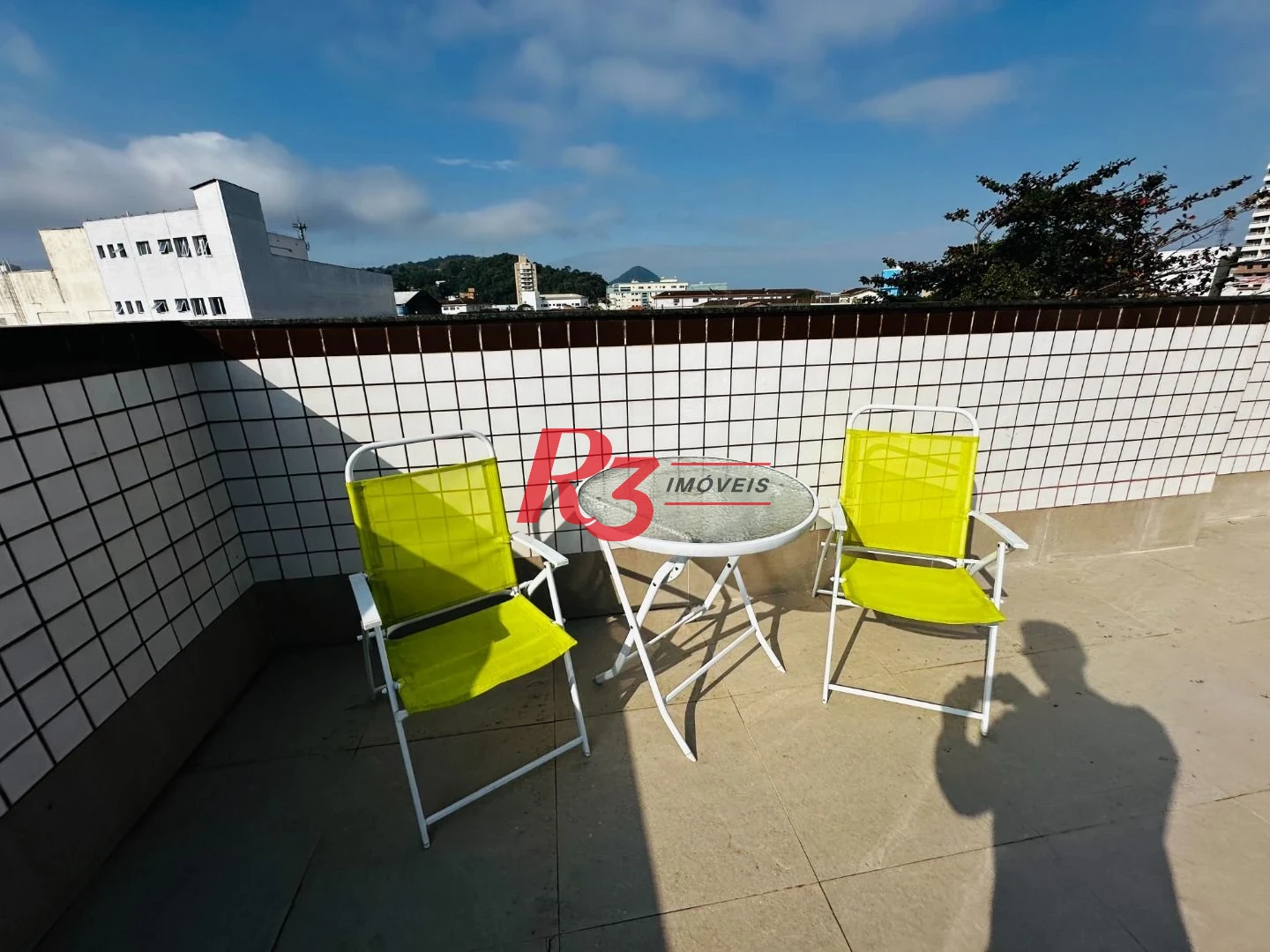 Casa com 3 dormitórios à venda, 210 m² por R$ 650.000,00 - Centro - São Vicente/SP