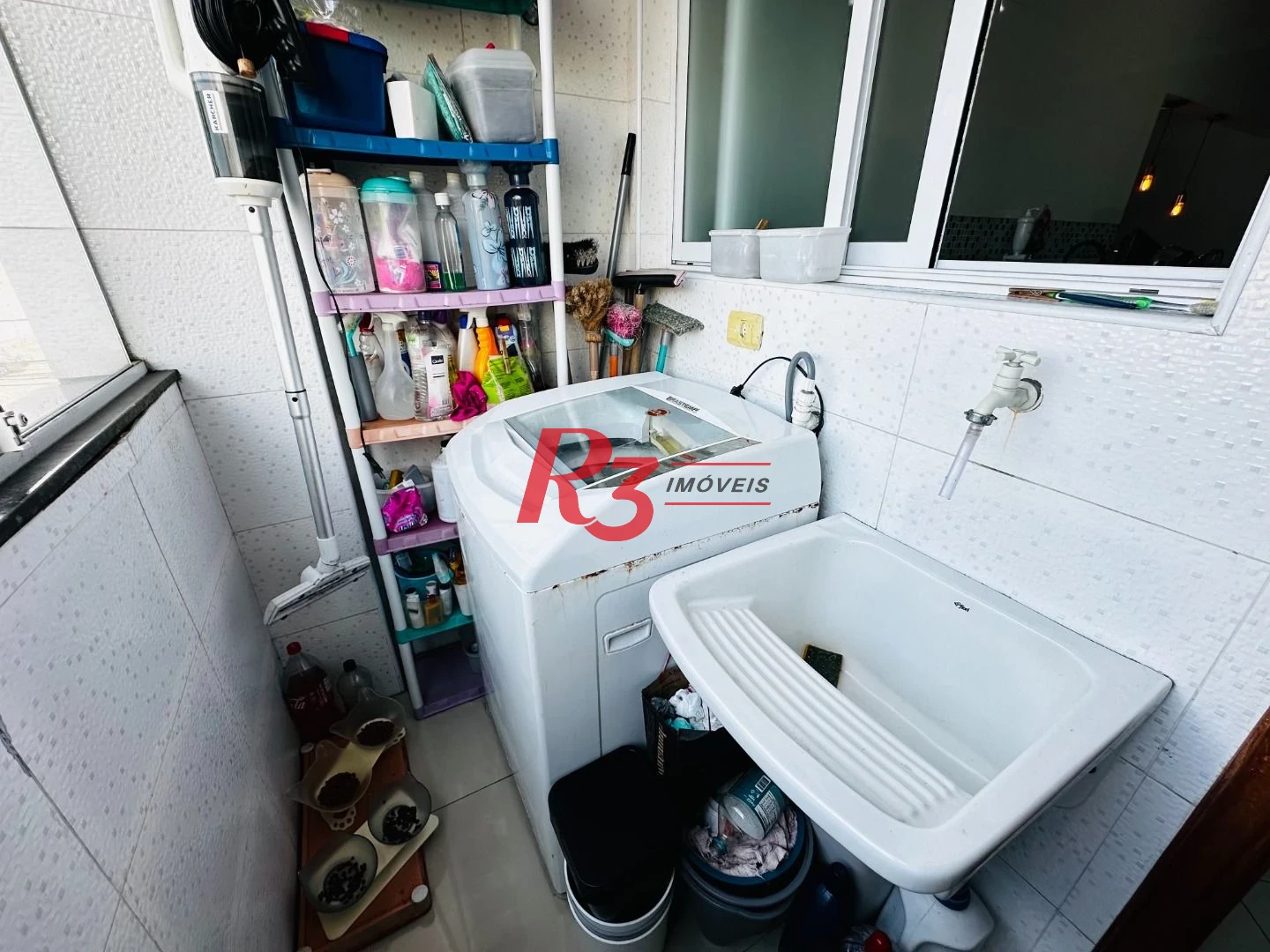 Casa com 3 dormitórios à venda, 210 m² por R$ 650.000,00 - Centro - São Vicente/SP