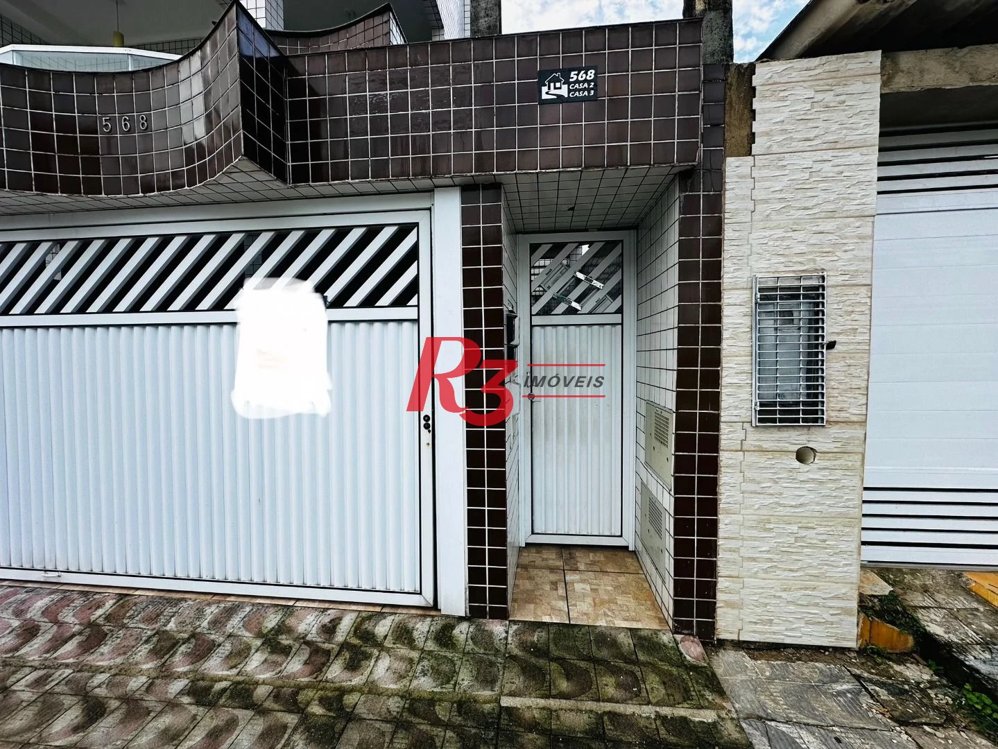 Casa com 3 dormitórios à venda, 210 m² por R$ 650.000,00 - Centro - São Vicente/SP