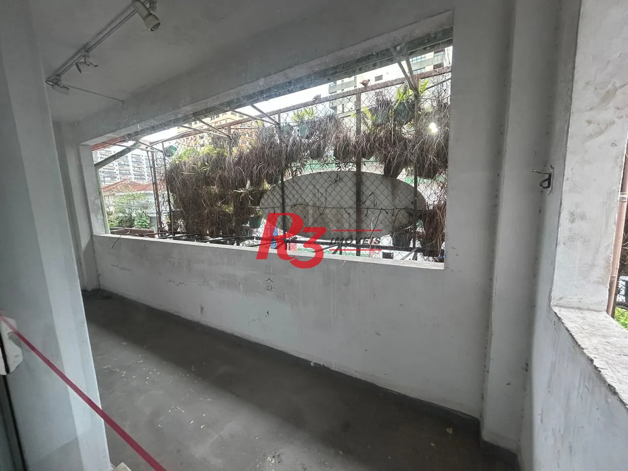 Sobrado para alugar, 238 m² por R$ 12.630,49/mês - Gonzaga - Santos/SP