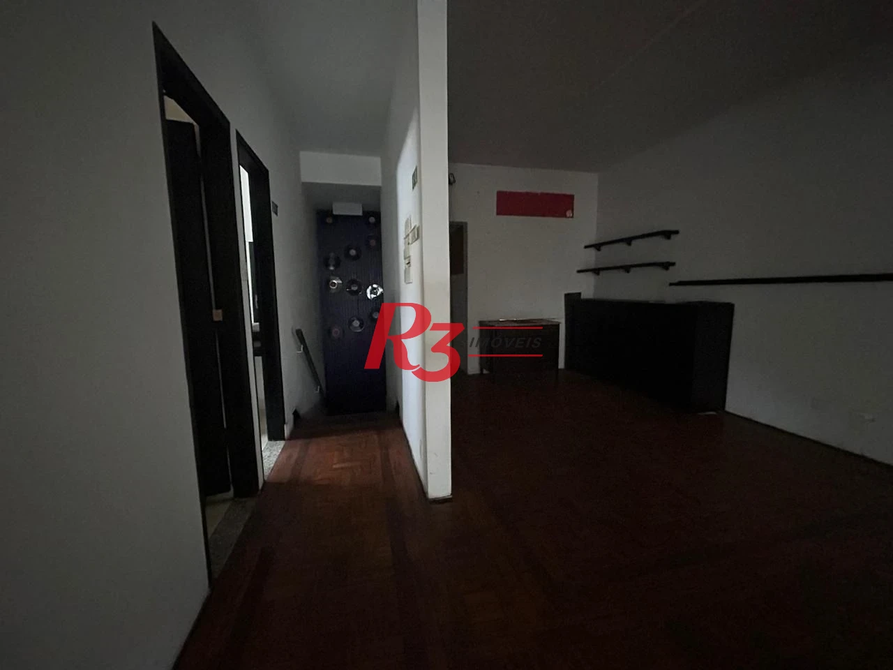 Sobrado para alugar, 238 m² por R$ 12.630,49/mês - Gonzaga - Santos/SP
