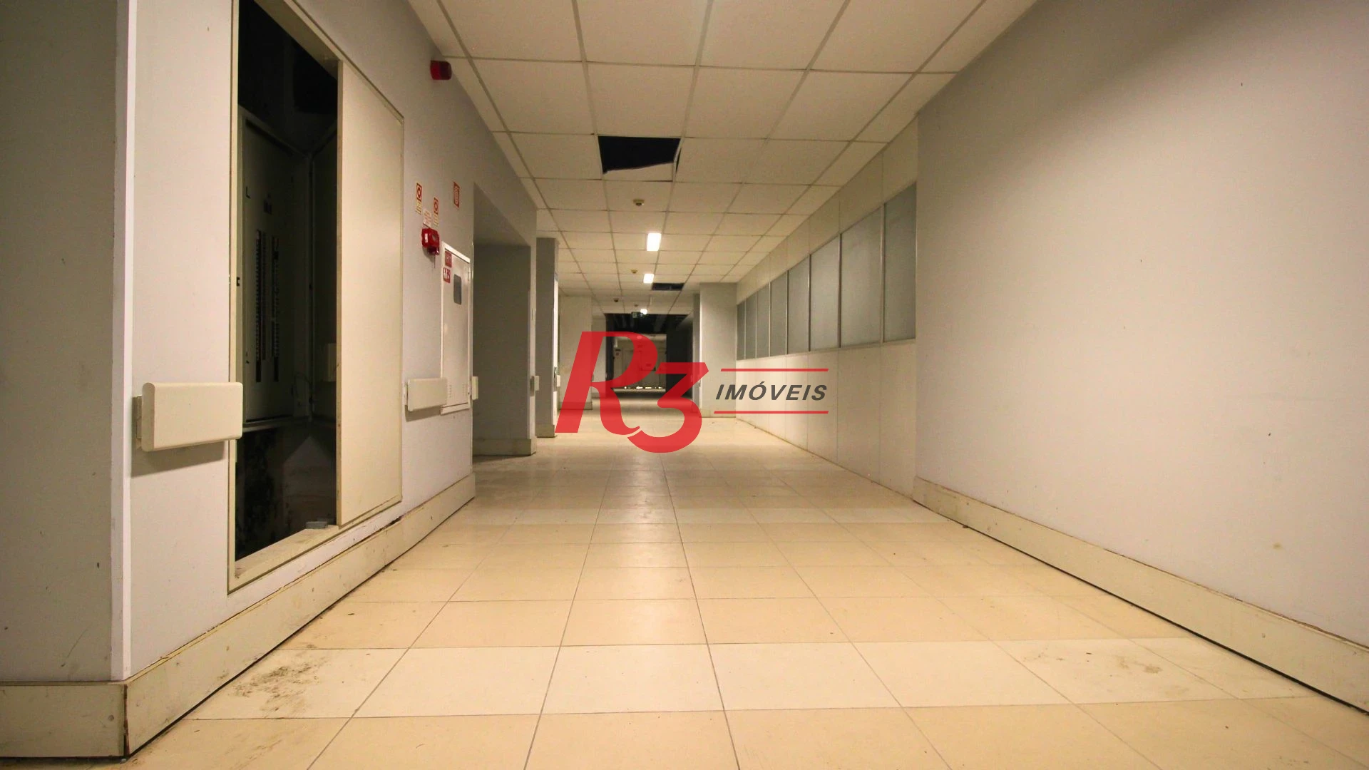Galpão, 7911 m² - venda por R$ 29.000.000,00 ou aluguel por R$ 141.075,88/mês - Centro - Santos/SP