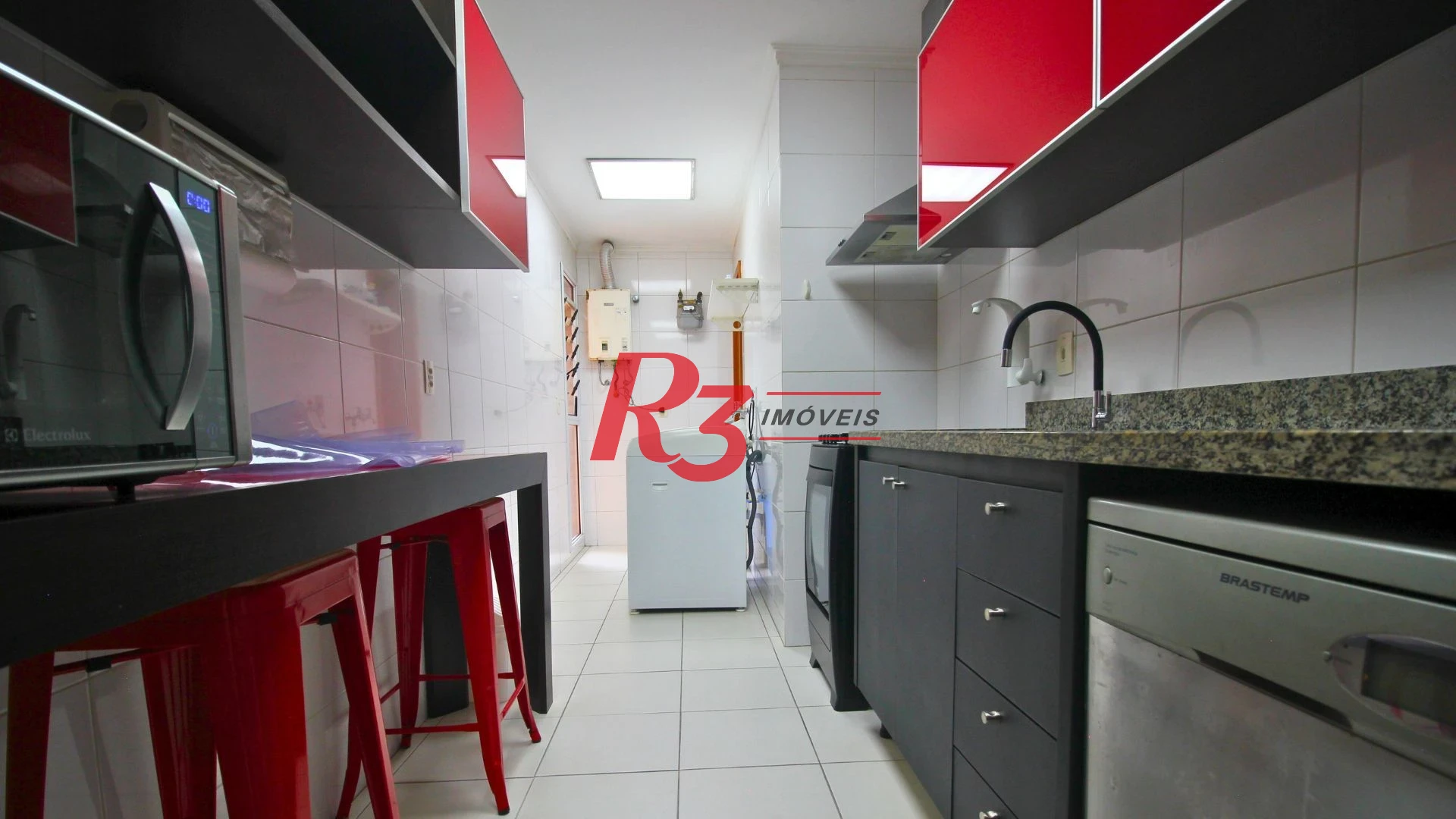Apartamento à venda, 91 m² por R$ 1.250.000,00 - Gonzaga - Santos/SP