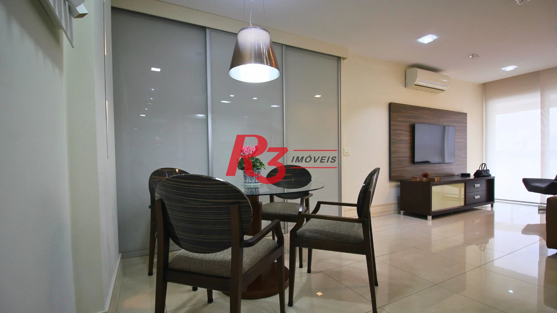 Apartamento à venda, 99 m² por R$ 1.650.000,00 - Gonzaga - Santos/SP