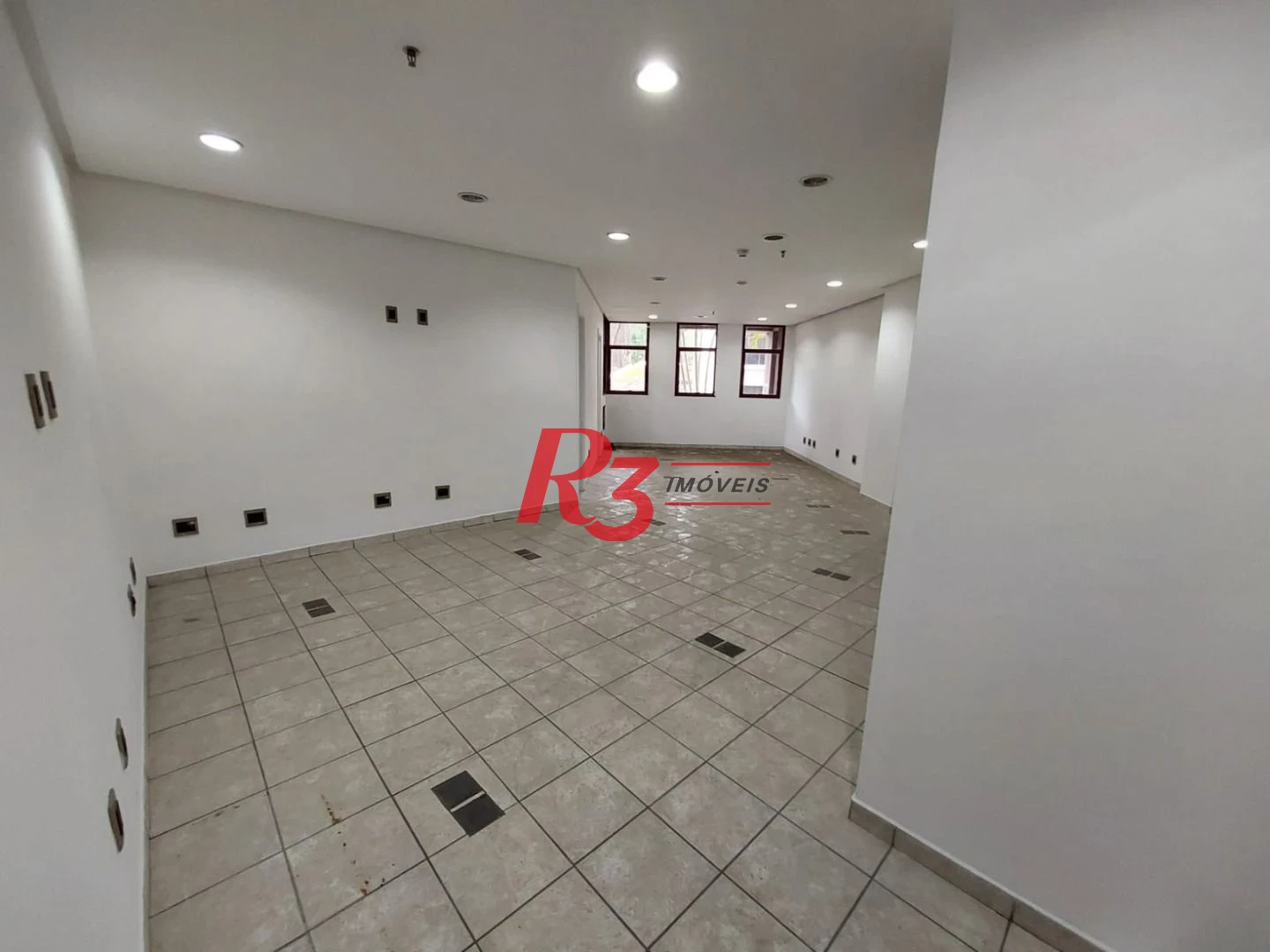 Sala à venda, 50 m² por R$ 300.000,00 - Vila Nova - Santos/SP
