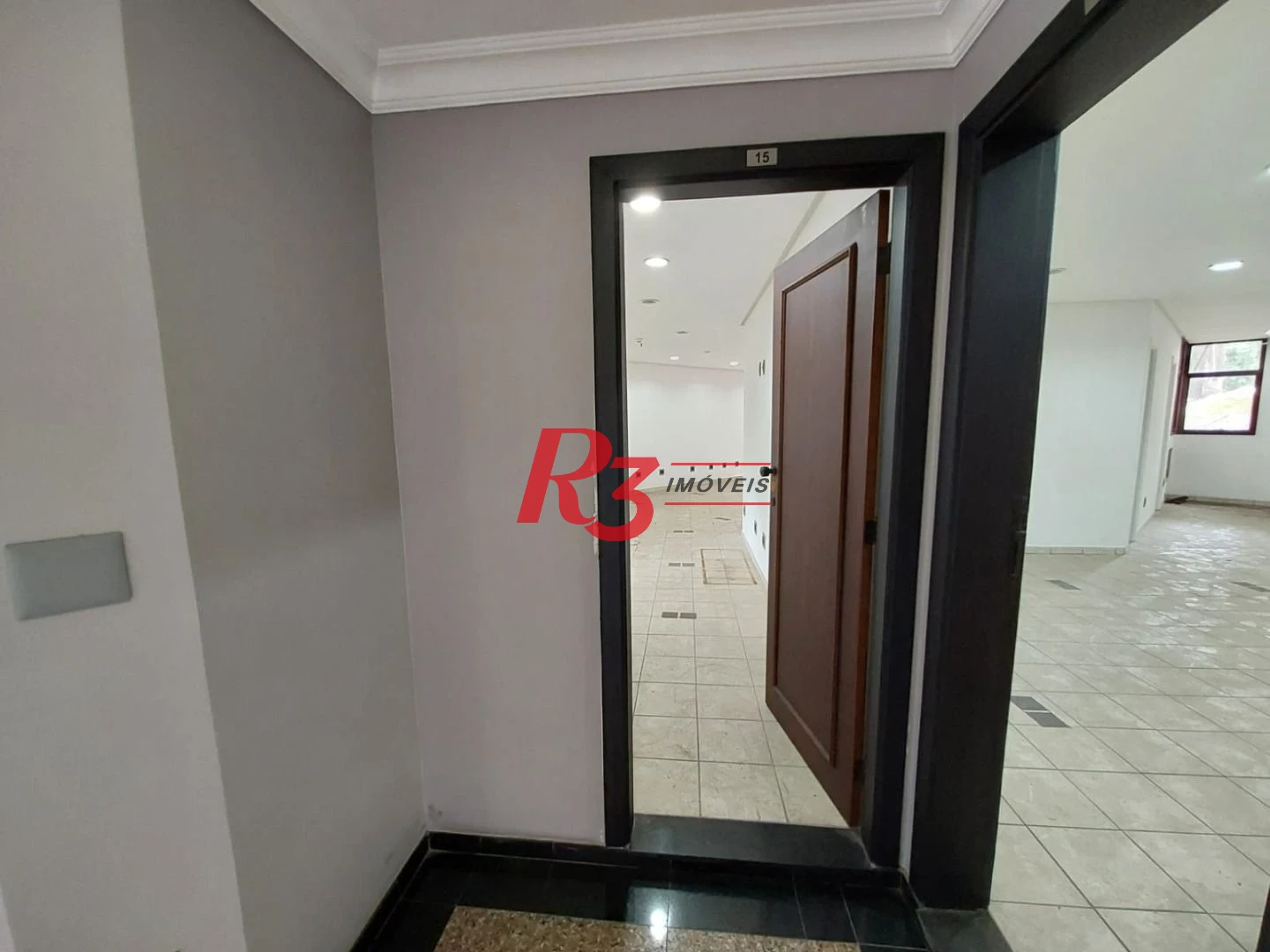 Sala à venda, 50 m² por R$ 300.000,00 - Vila Nova - Santos/SP