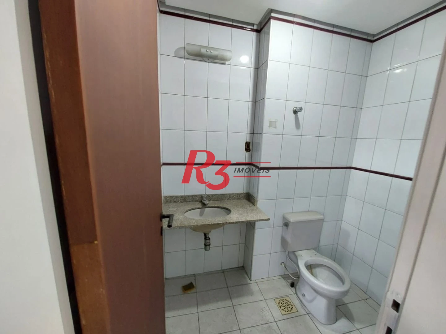 Sala à venda, 50 m² por R$ 300.000,00 - Vila Nova - Santos/SP