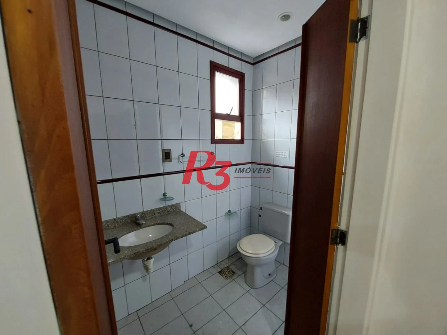 Sala à venda, 50 m² por R$ 300.000,00 - Vila Nova - Santos/SP