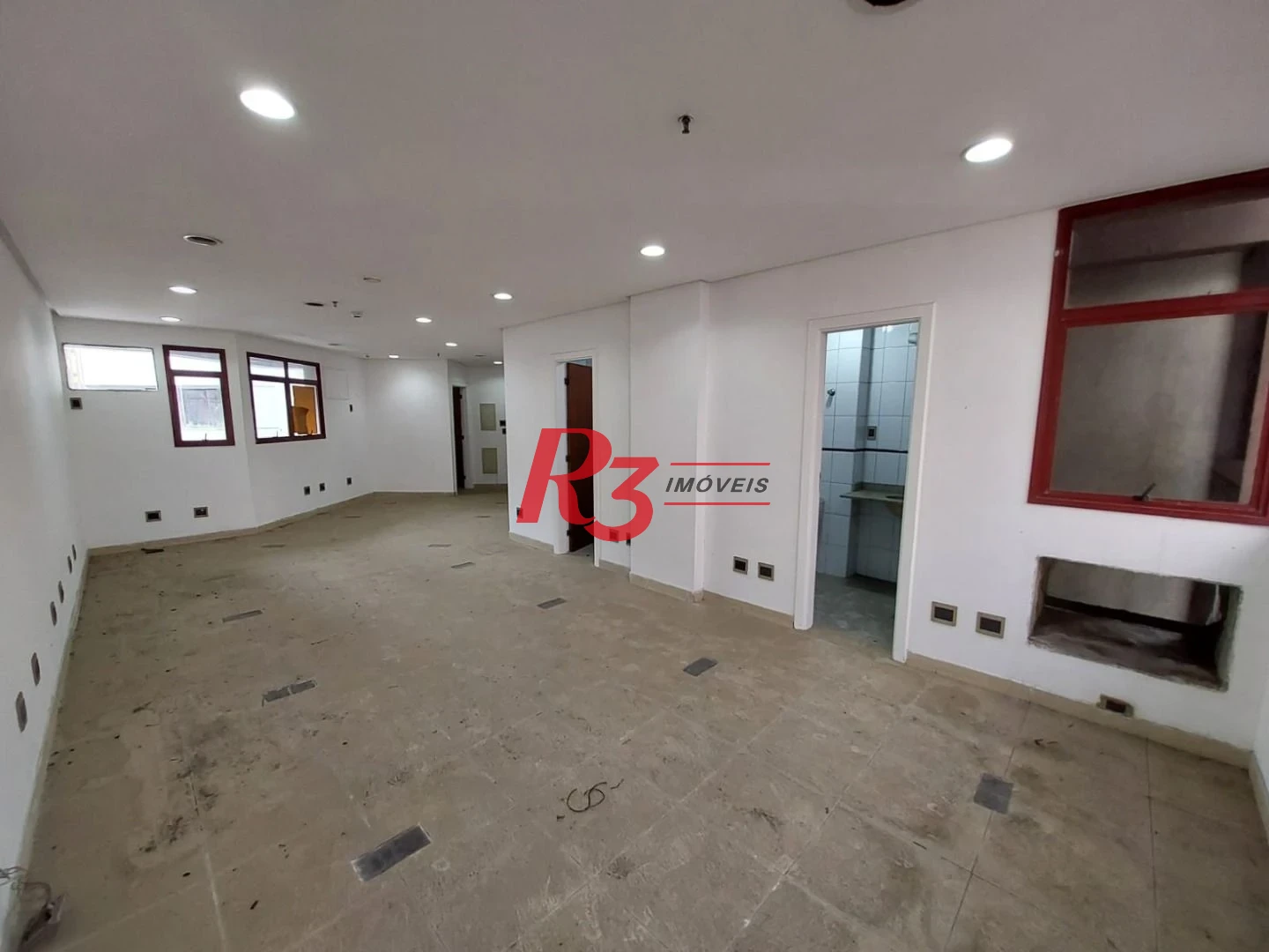 Sala à venda, 50 m² por R$ 300.000,00 - Vila Nova - Santos/SP