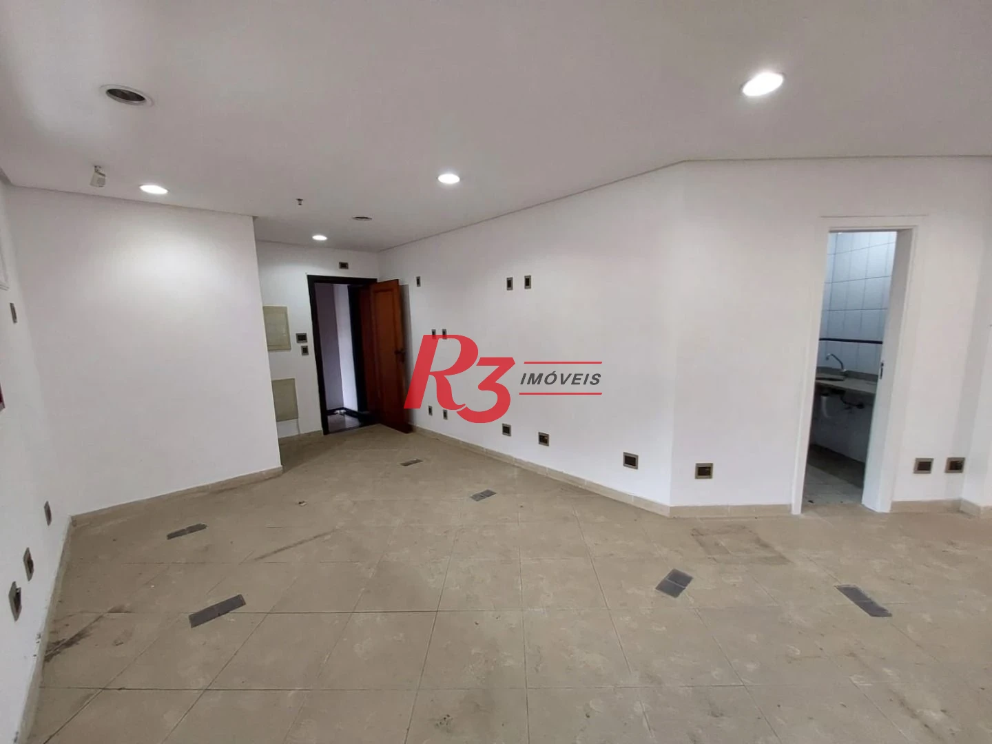 Sala à venda, 50 m² por R$ 300.000,00 - Vila Nova - Santos/SP