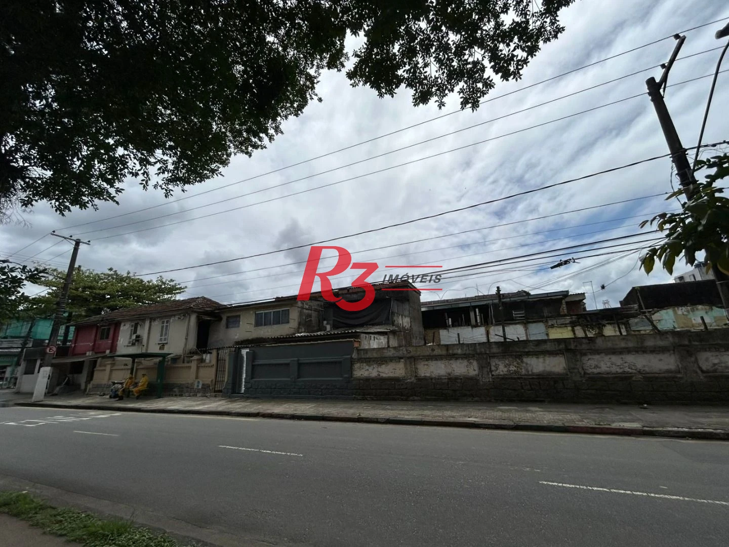 Terreno à venda, 371 m² por R$ 2.250.000,00 - Macuco - Santos/SP