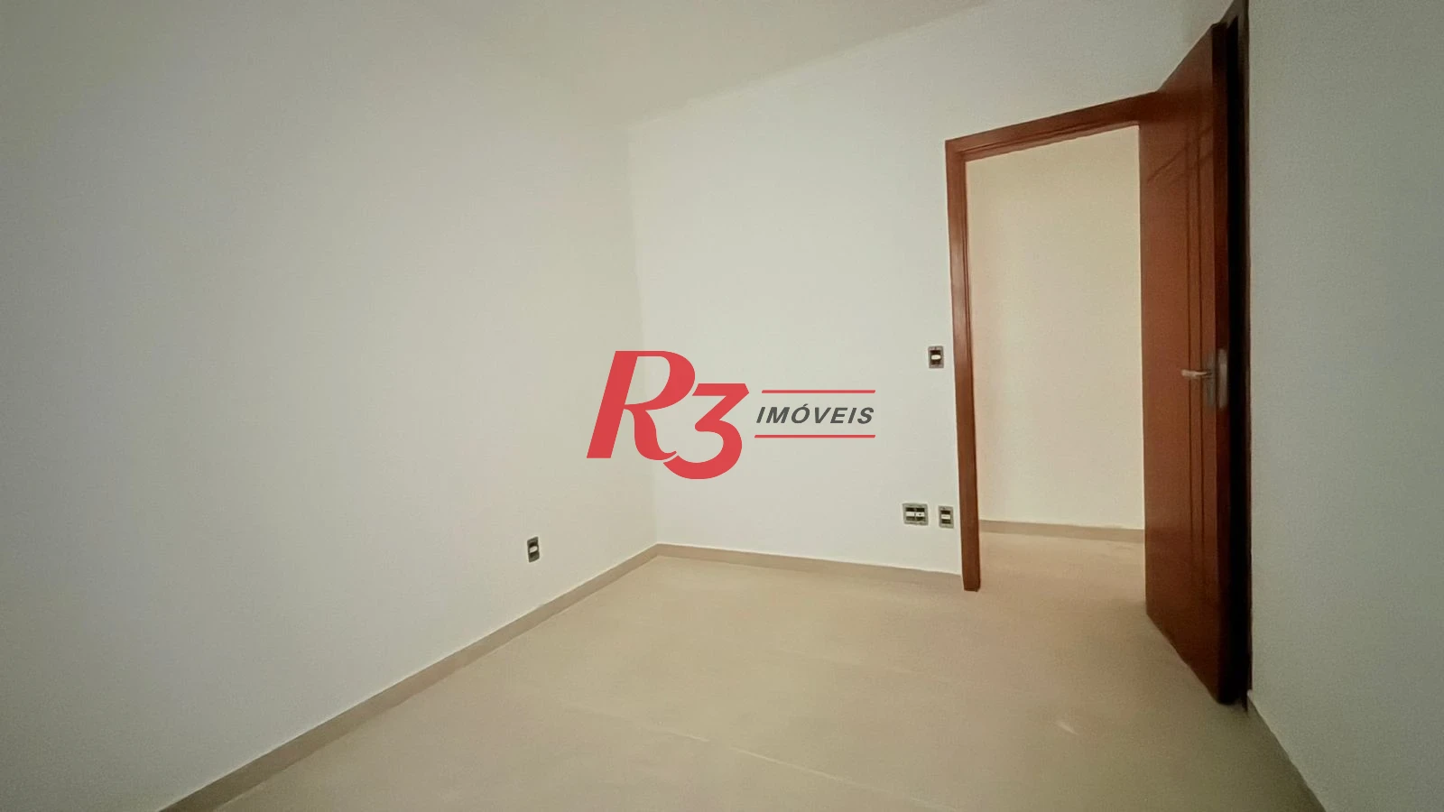 Village à venda, 85 m² por R$ 735.000,00 - Marapé - Santos/SP