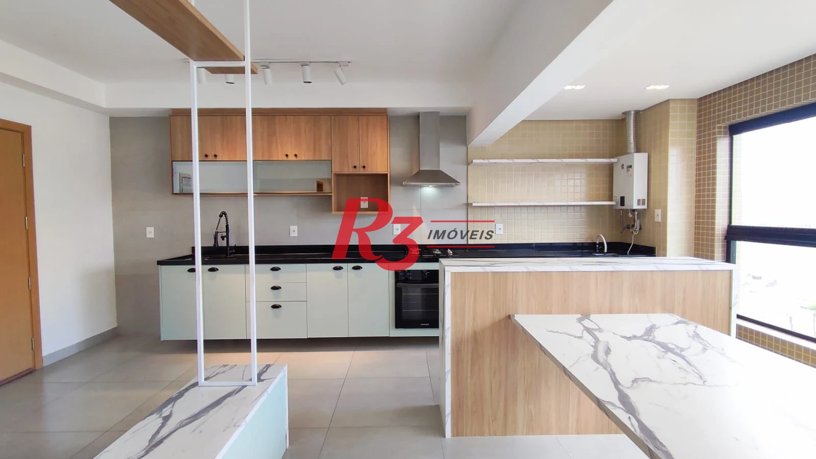 Apartamento para alugar, 65 m² por R$ 6.527,00/mês - Ponta da Praia - Santos/SP