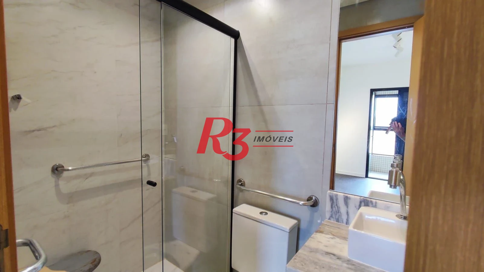 Apartamento para alugar, 65 m² por R$ 6.527,00/mês - Ponta da Praia - Santos/SP