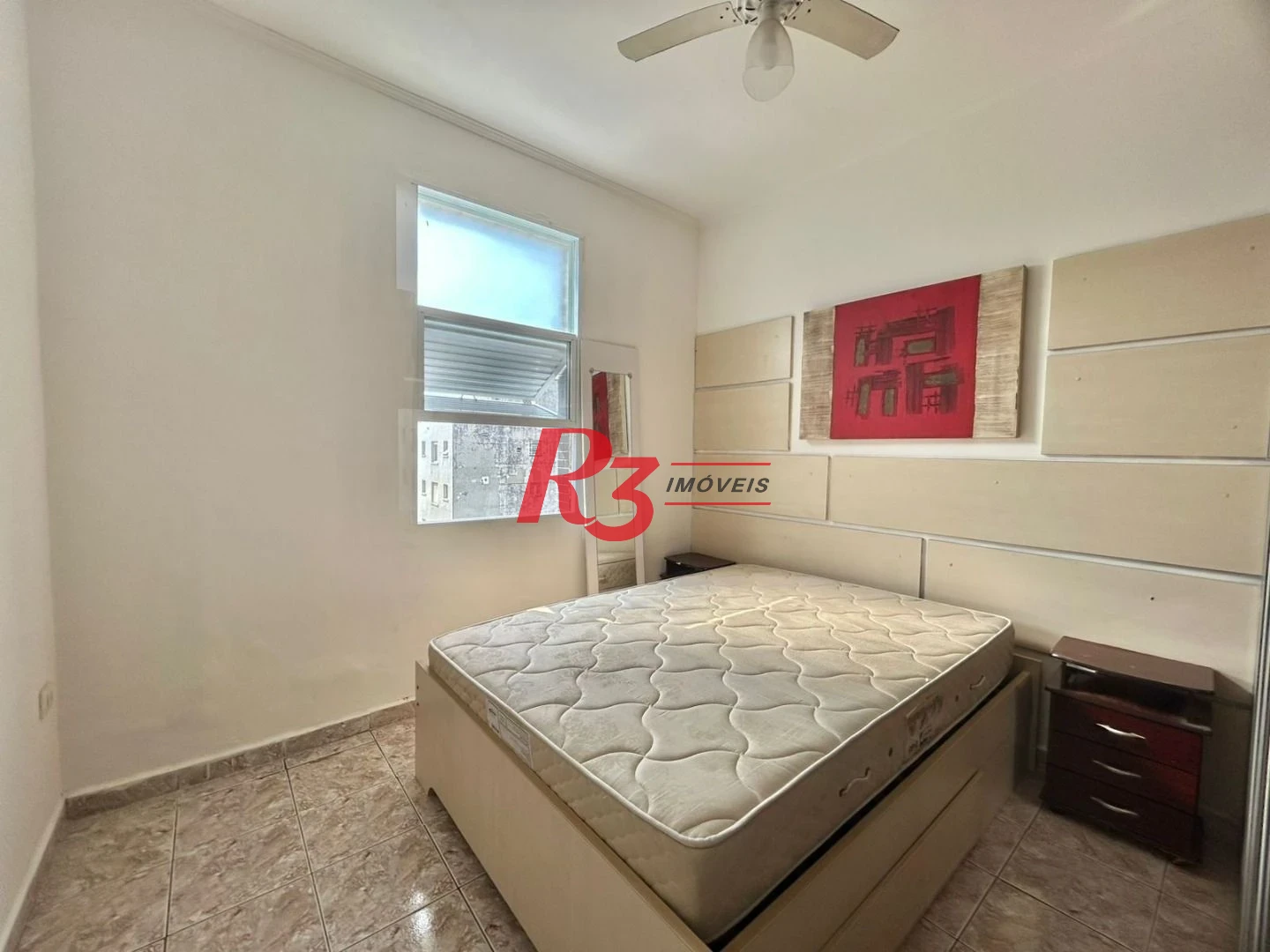Apartamento com 2 dormitórios à venda, 65 m² por R$ 270.000,00 - Itararé - São Vicente/SP