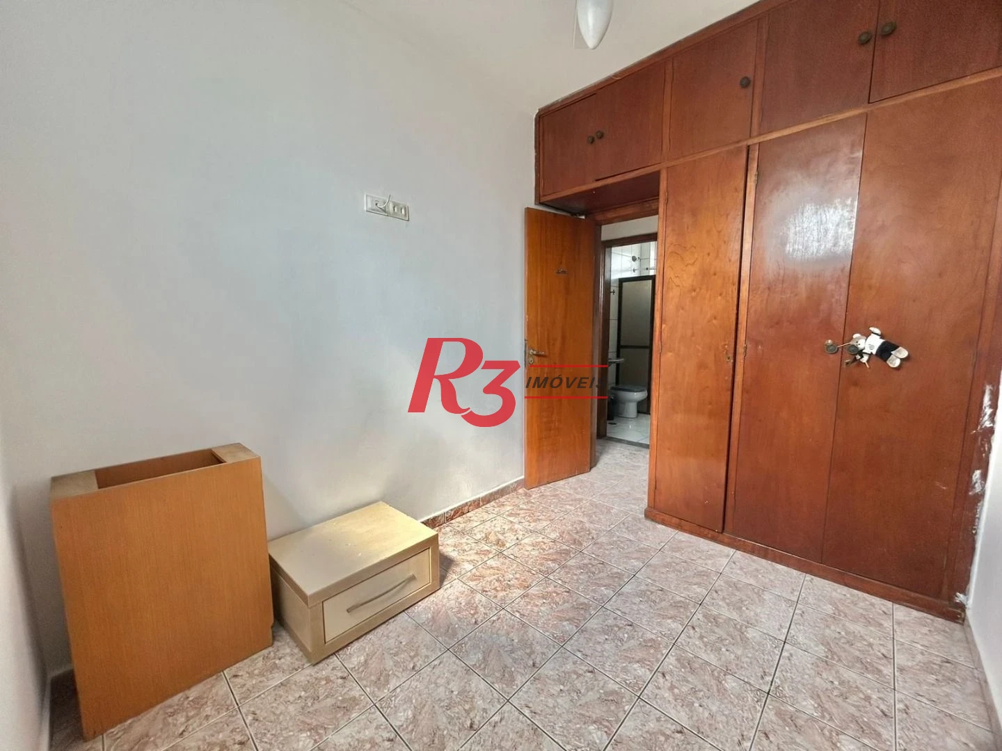 Apartamento com 2 dormitórios à venda, 65 m² por R$ 270.000,00 - Itararé - São Vicente/SP