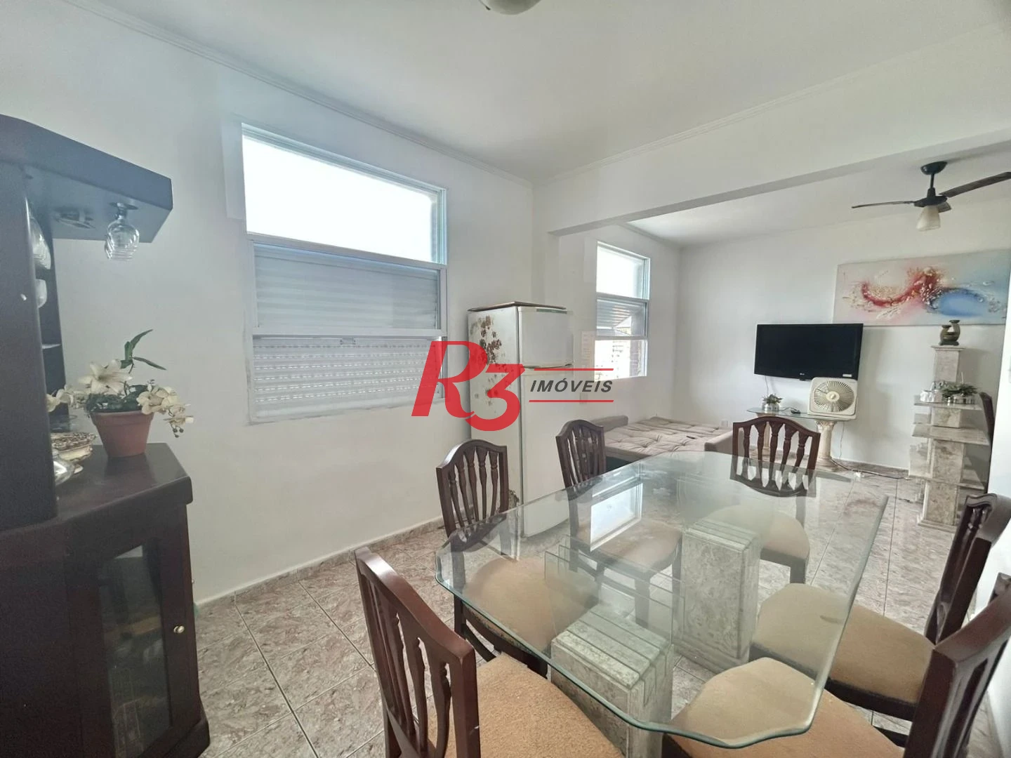 Apartamento com 2 dormitórios à venda, 65 m² por R$ 270.000,00 - Itararé - São Vicente/SP