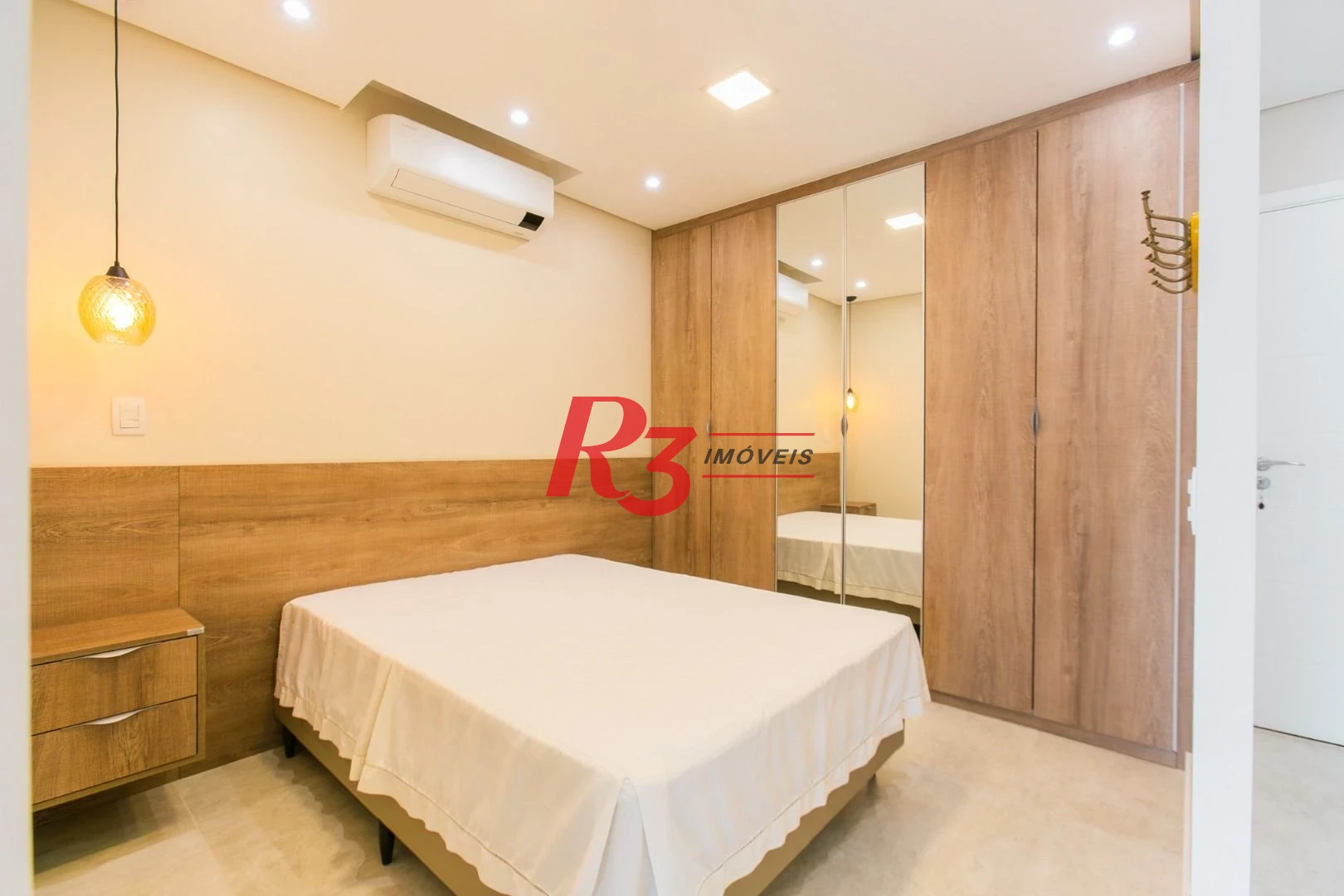 Apartamento para alugar, 53 m² por R$ 4.600,00/mês - Ponta da Praia - Santos/SP