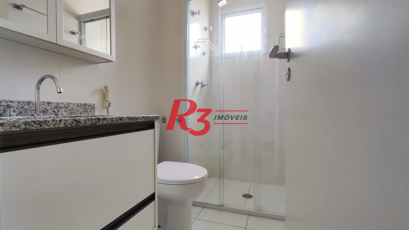 Apartamento com 3 dormitórios à venda, 88 m² por R$ 1.050.000,00 - Campo Grande - Santos/SP