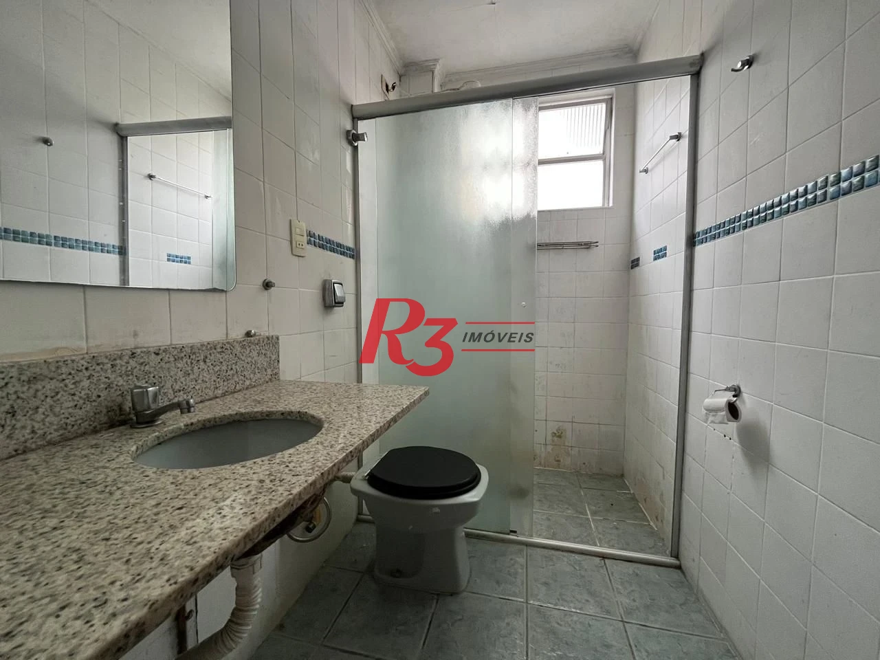 Apartamento com 3 dormitórios para alugar, 170 m² por R$ 6.000,00 - Pompéia - Santos/SP