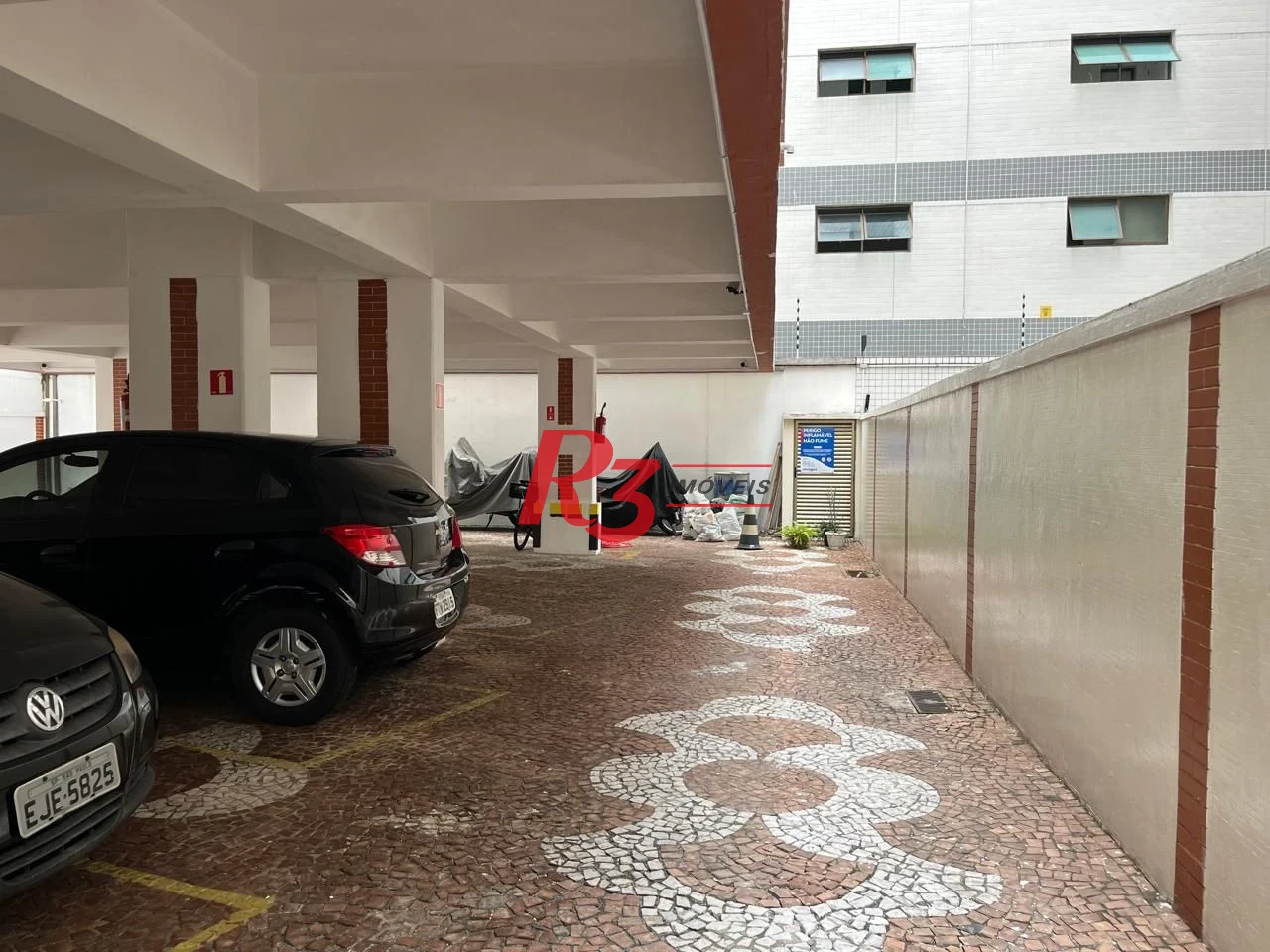 Apartamento com 3 dormitórios para alugar, 170 m² por R$ 6.000,00 - Pompéia - Santos/SP