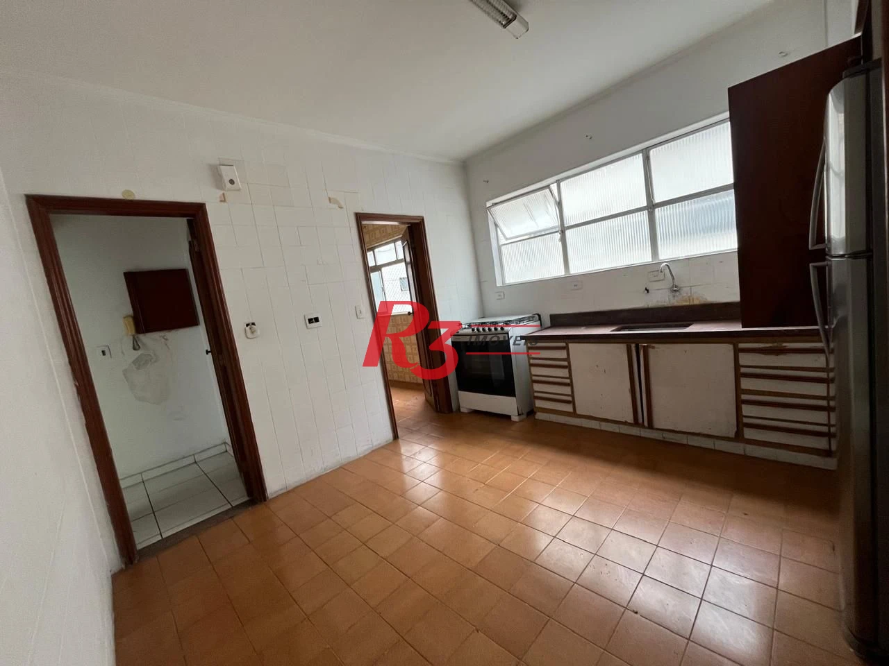Apartamento com 3 dormitórios para alugar, 170 m² por R$ 6.000,00 - Pompéia - Santos/SP