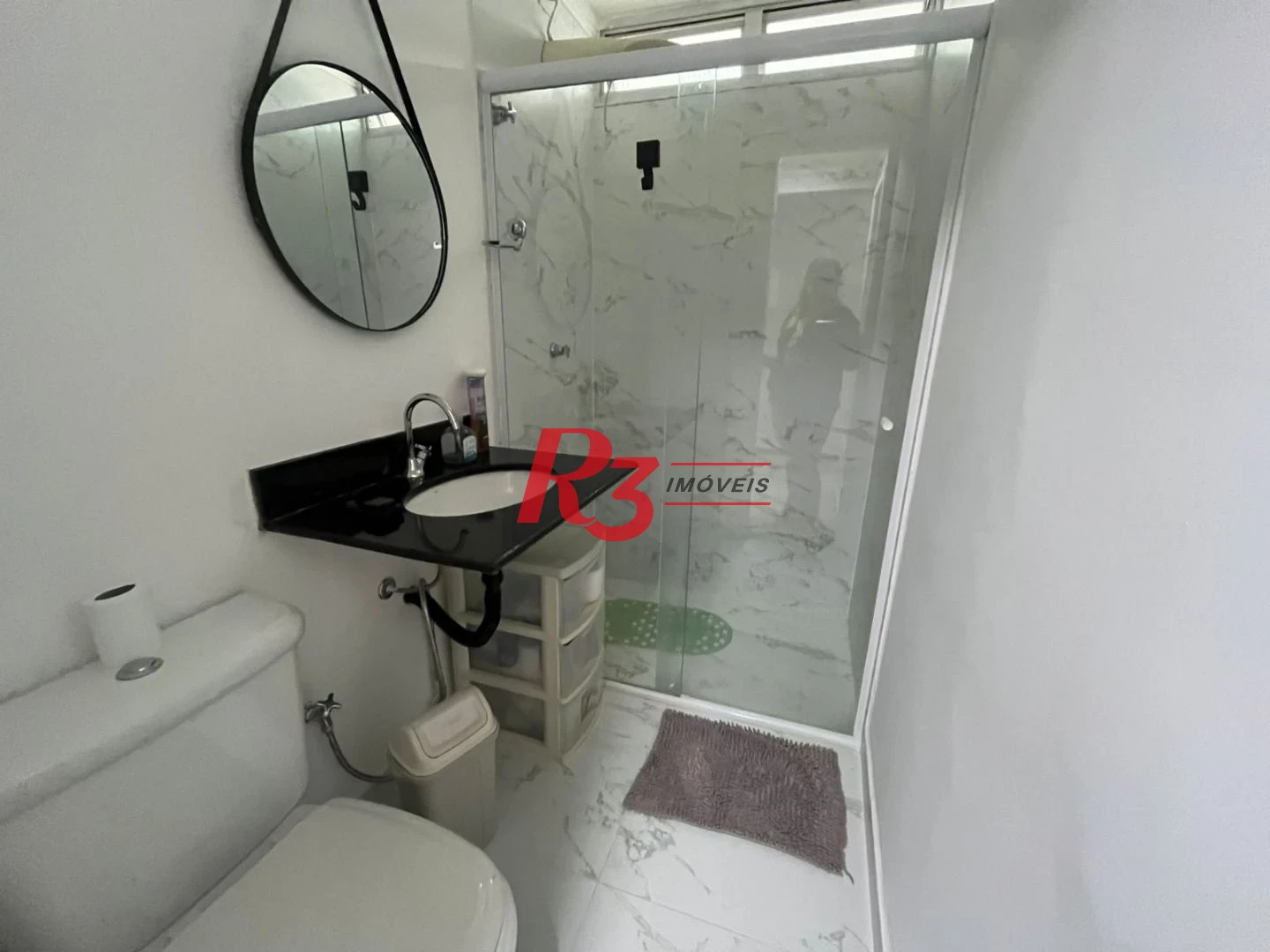 Apartamento com 3 dormitórios à venda, 103 m² por R$ 600.000,00 - Vila Alzira - Guarujá/SP