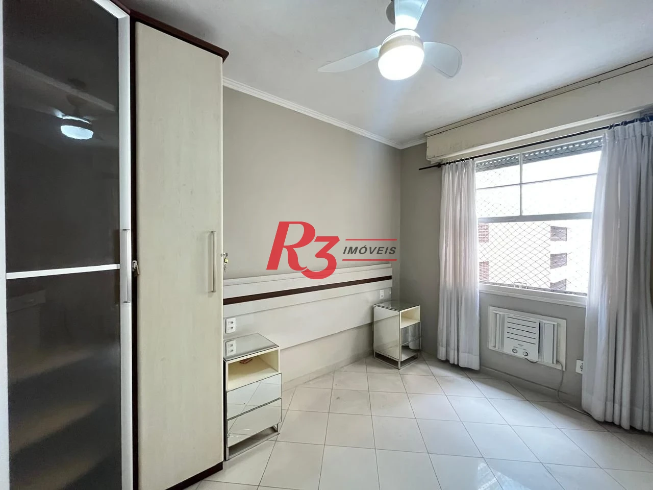 Apartamento à venda, 55 m² por R$ 465.000,00 - Pompéia - Santos/SP