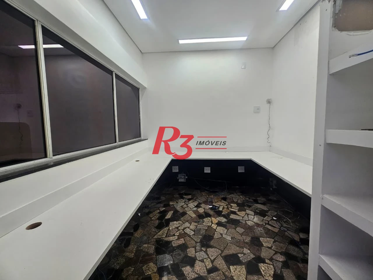 Sobrado com 5 dormitórios à venda, 340 m² por R$ 1.500.000,00 - Aparecida - Santos/SP
