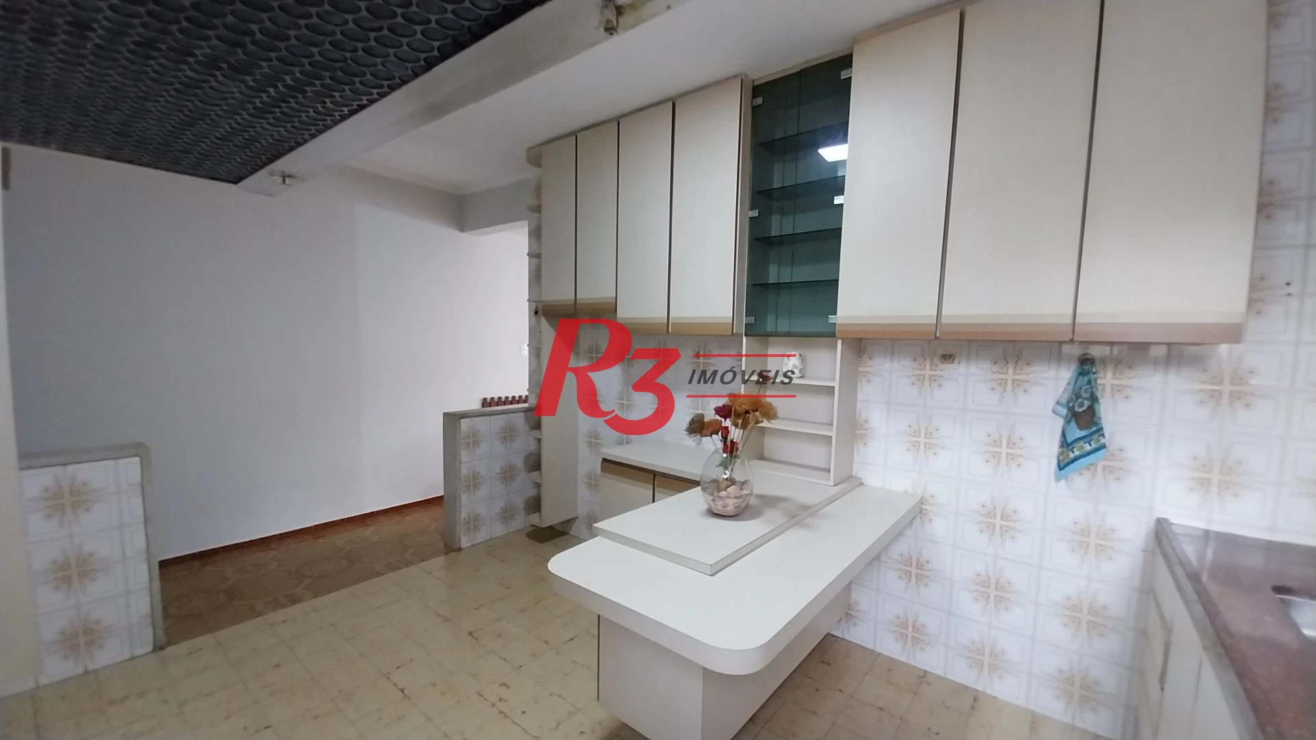 Casa com 3 dormitórios à venda, 142 m² por R$ 700.000,00 - Encruzilhada - Santos/SP
