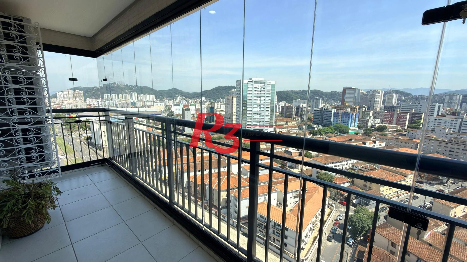 Apartamento à venda, 80 m² por R$ 890.000,00 - Gonzaga - Santos/SP