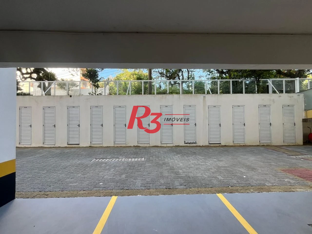 Apartamento com 2 dormitórios à venda, 104 m² por R$ 610.000,00 - Vila Alzira - Guarujá/SP
