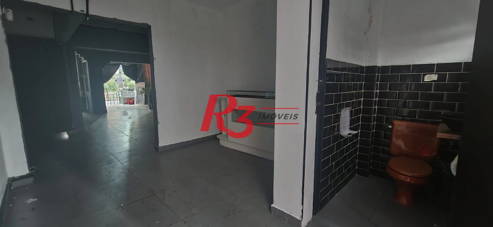 Sobrado para alugar, 189 m² por R$ 12.890,00/mês - Gonzaga - Santos/SP