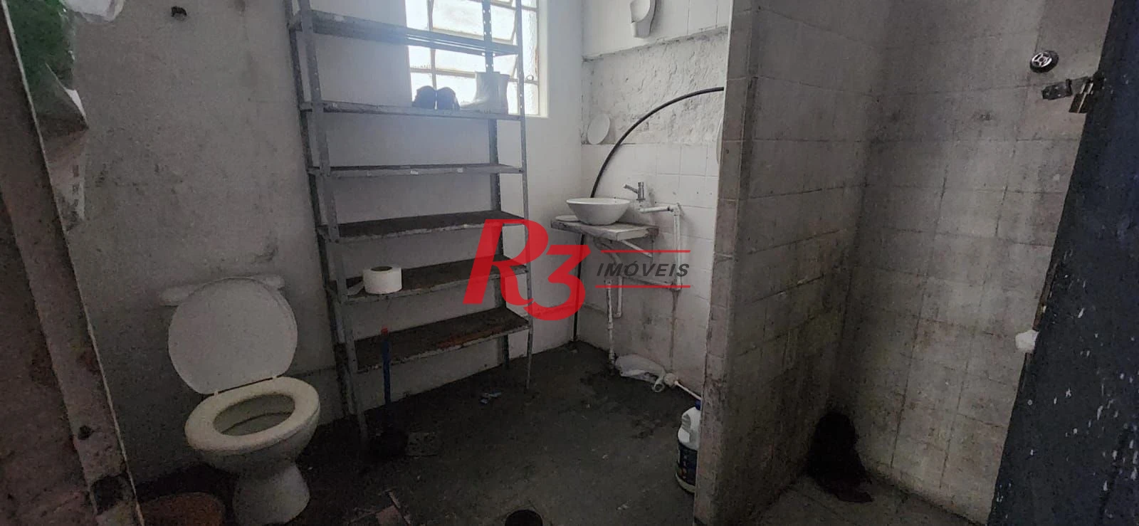 Sobrado para alugar, 189 m² por R$ 12.890,00/mês - Gonzaga - Santos/SP
