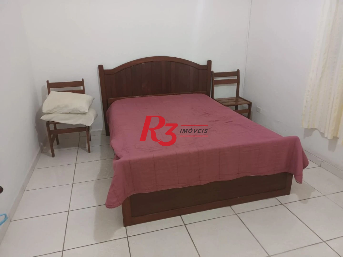 Apartamento com 2 dormitórios à venda, 65 m² por R$ 335.000,00 - Campo Grande - Santos/SP