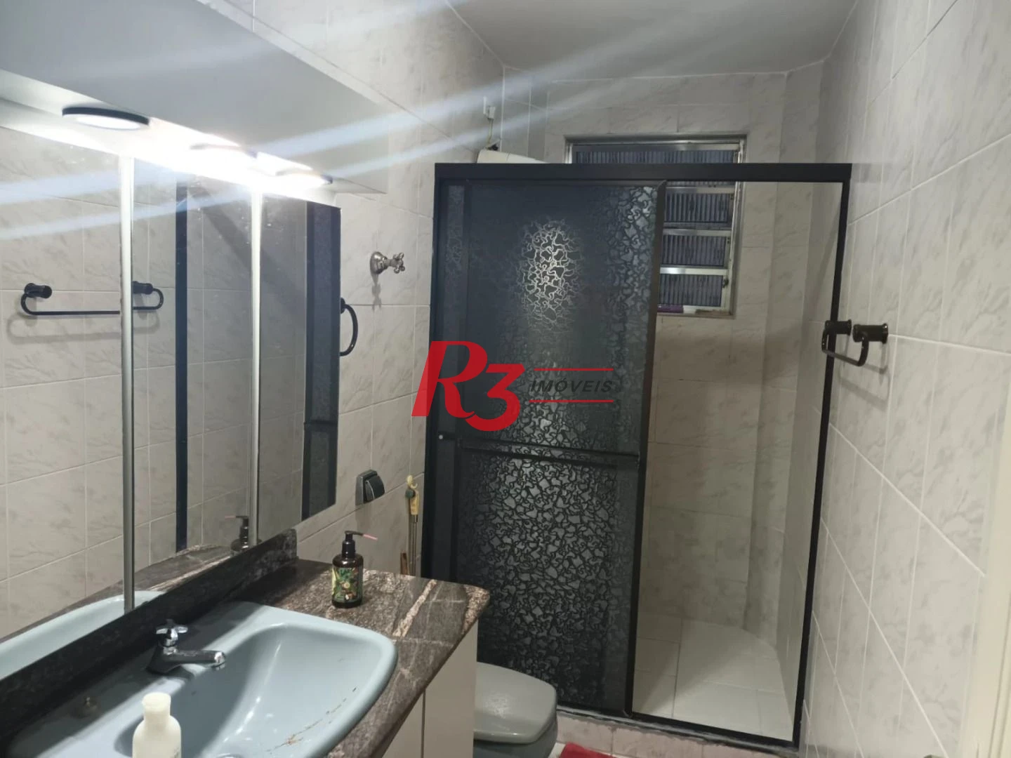 Apartamento com 2 dormitórios à venda, 65 m² por R$ 335.000,00 - Campo Grande - Santos/SP