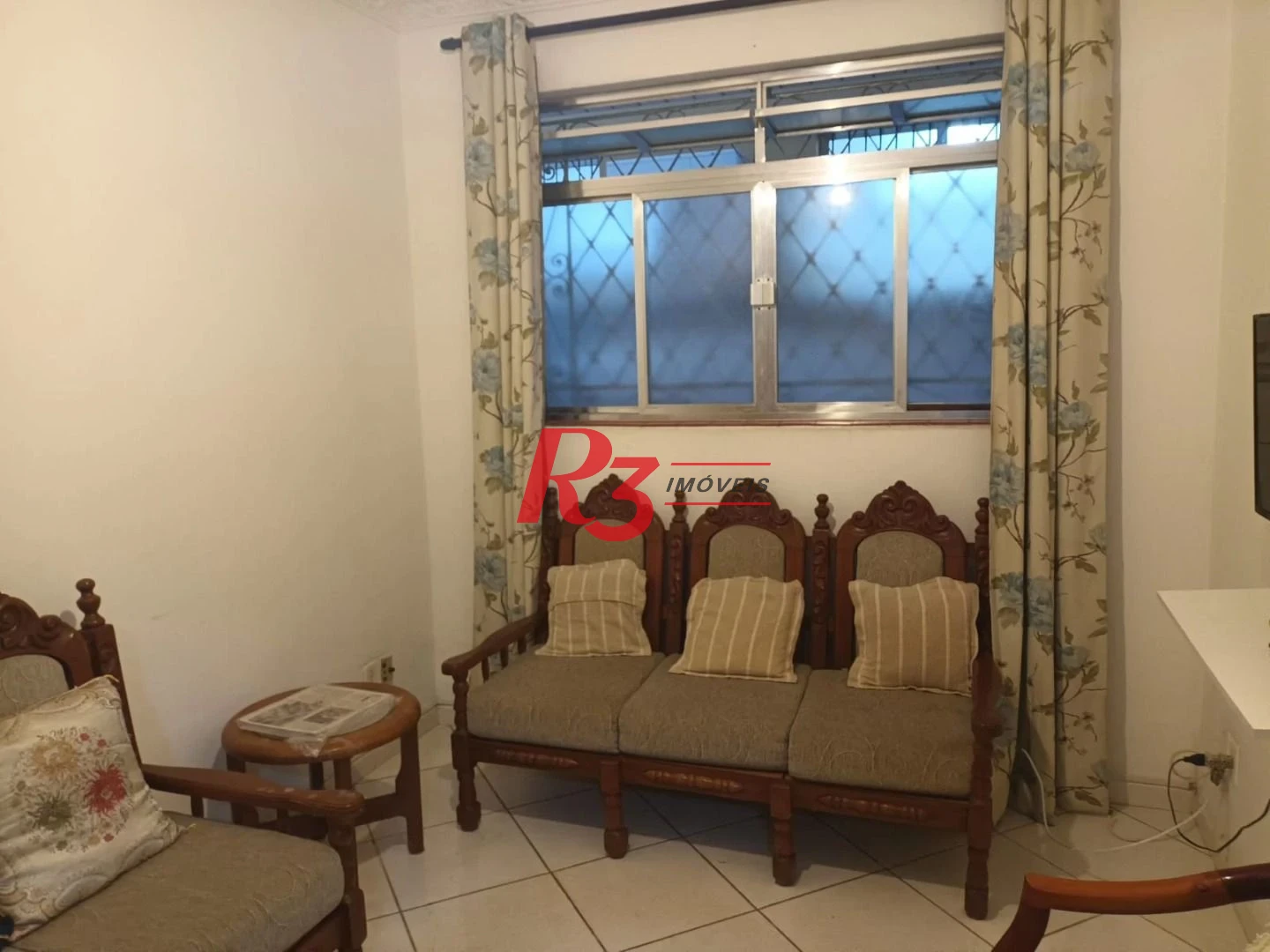 Apartamento com 2 dormitórios à venda, 65 m² por R$ 335.000,00 - Campo Grande - Santos/SP