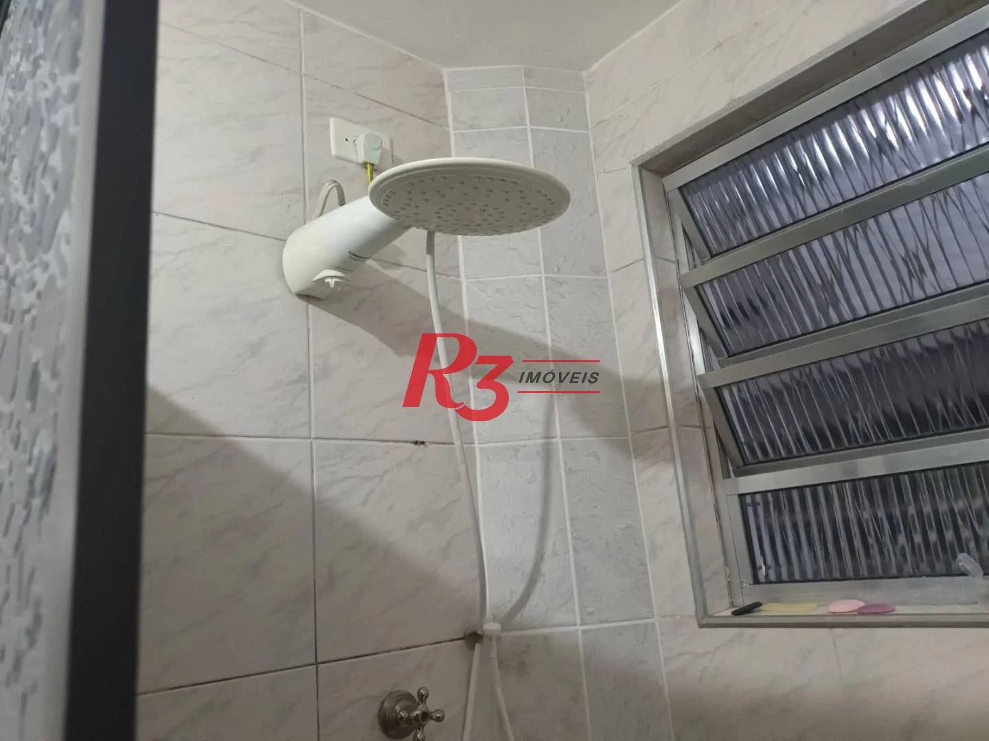 Apartamento com 2 dormitórios à venda, 65 m² por R$ 335.000,00 - Campo Grande - Santos/SP