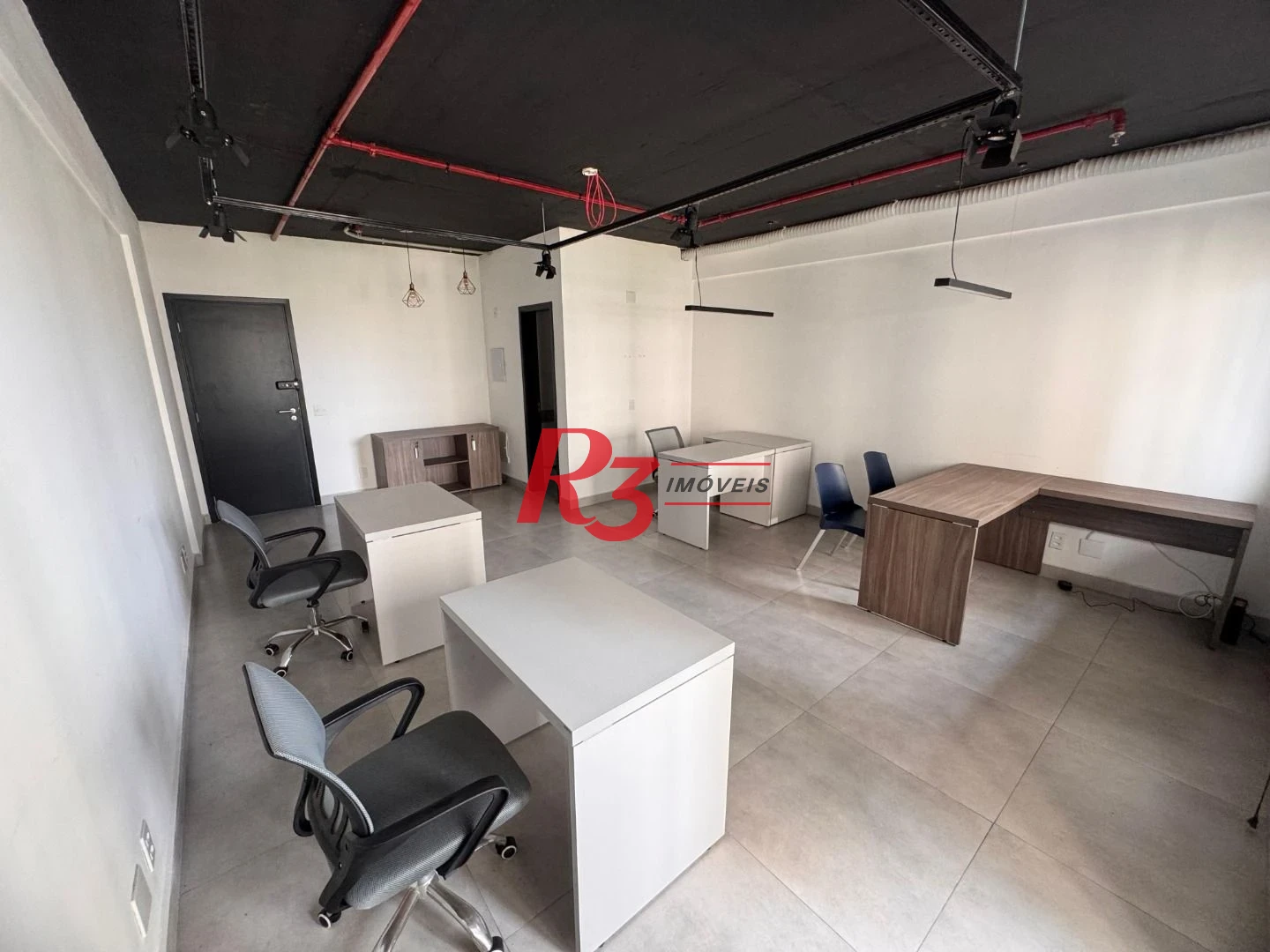 Sala, 40 m² - venda por R$ 200.000,00 ou aluguel por R$ 3.000,00/mês - Vila Matias - Santos/SP