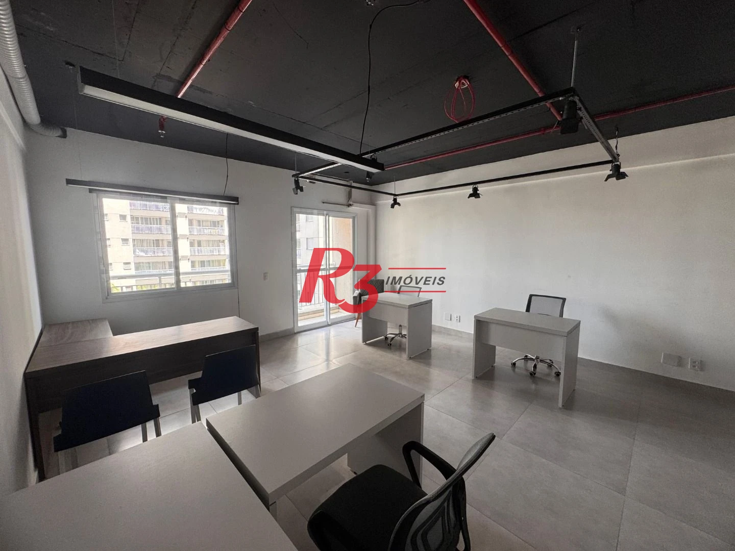 Sala, 40 m² - venda por R$ 200.000,00 ou aluguel por R$ 3.000,00/mês - Vila Matias - Santos/SP