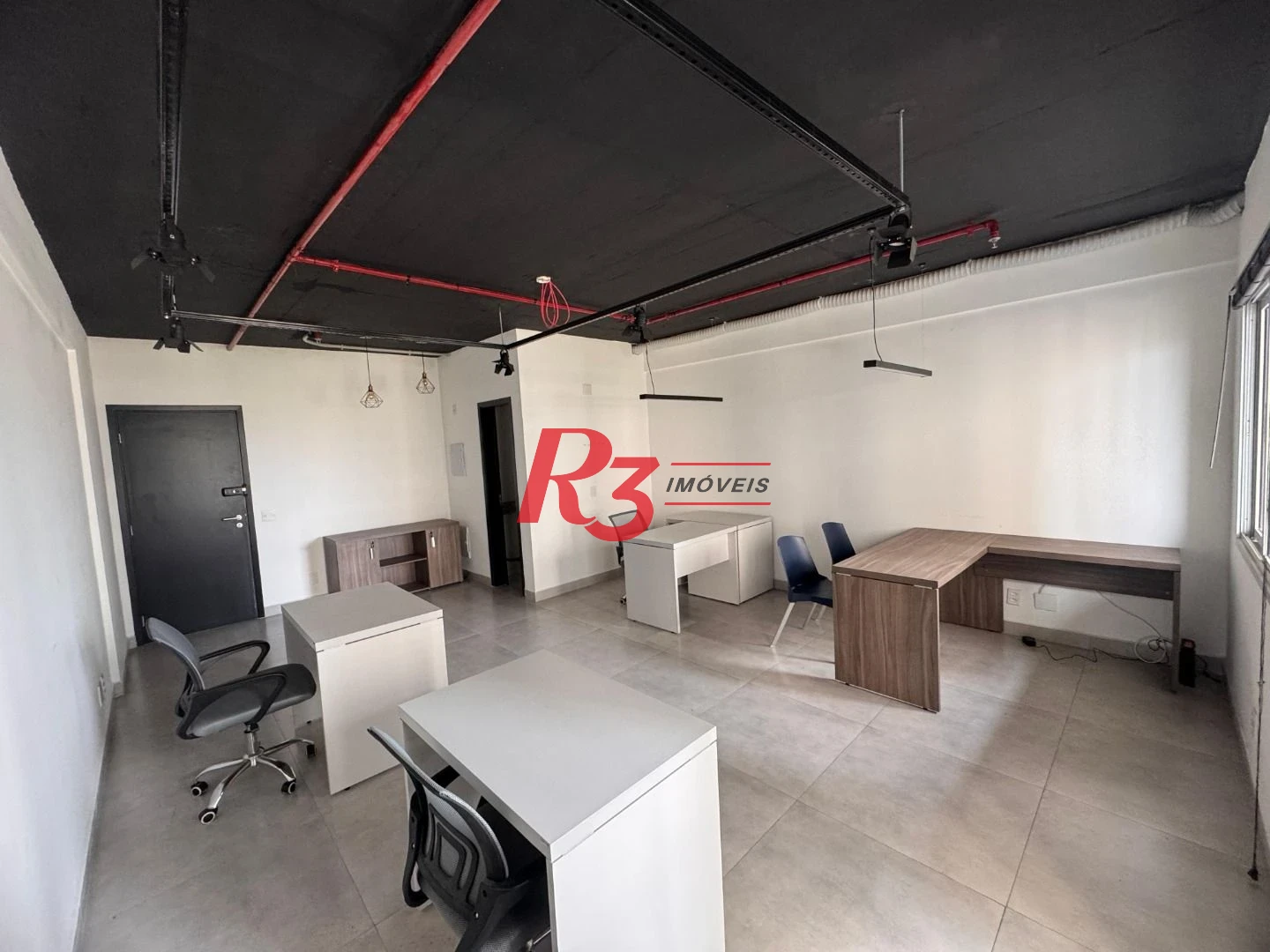 Sala, 40 m² - venda por R$ 200.000,00 ou aluguel por R$ 3.000,00/mês - Vila Matias - Santos/SP