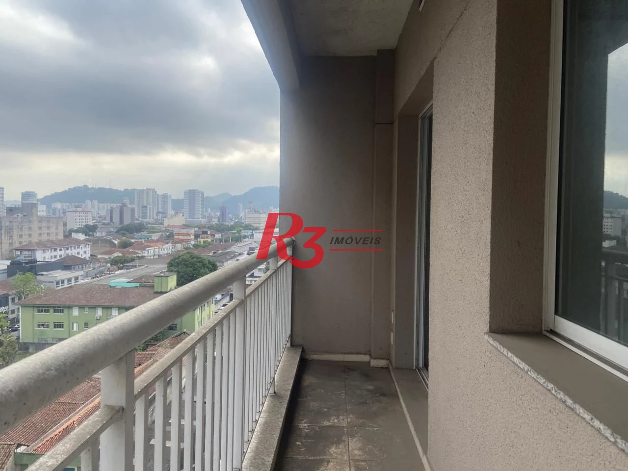 Conjunto para alugar, 96 m² por R$ 4.780,00/mês - Vila Matias - Santos/SP