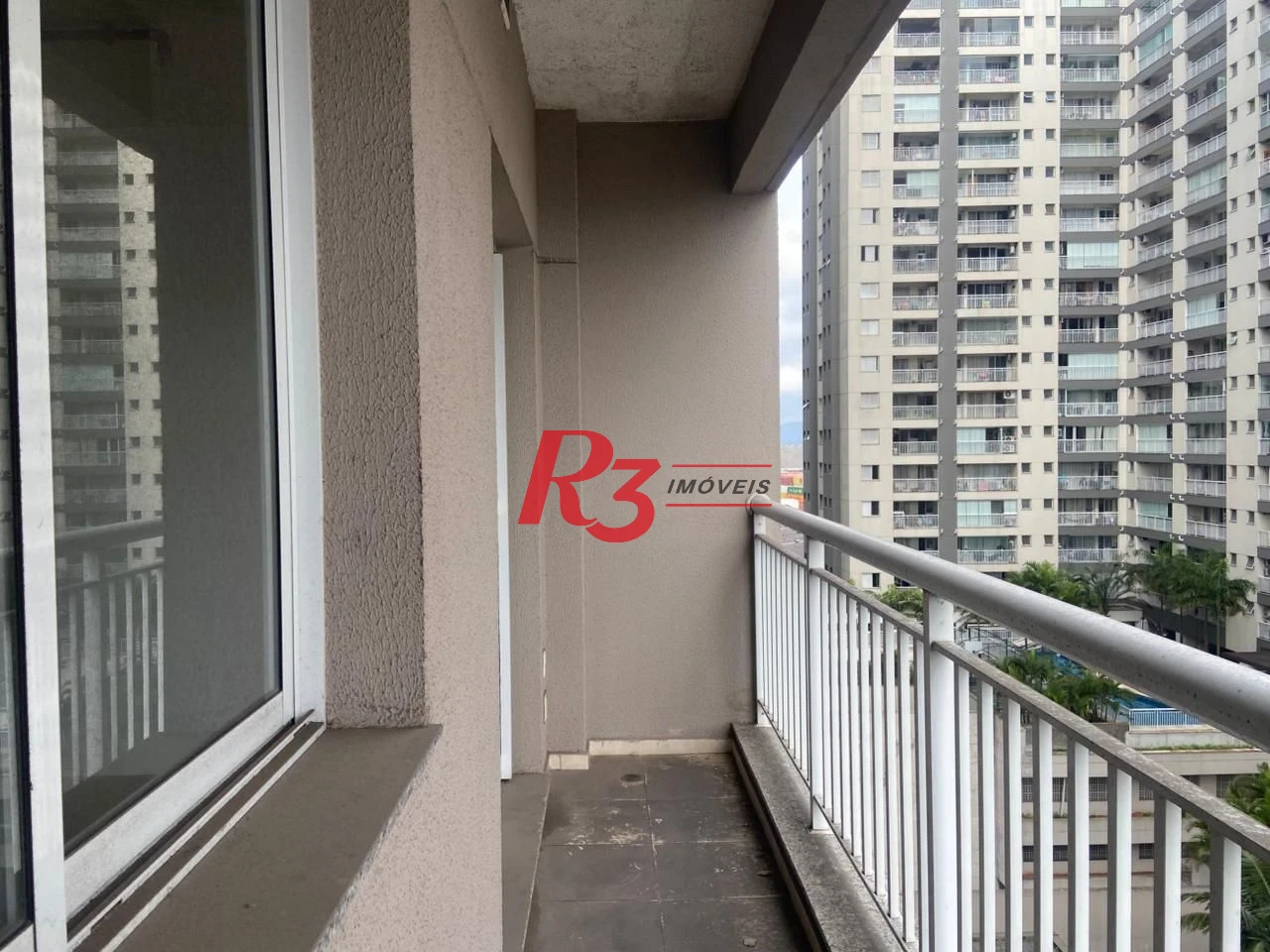 Conjunto para alugar, 96 m² por R$ 4.780,00/mês - Vila Matias - Santos/SP