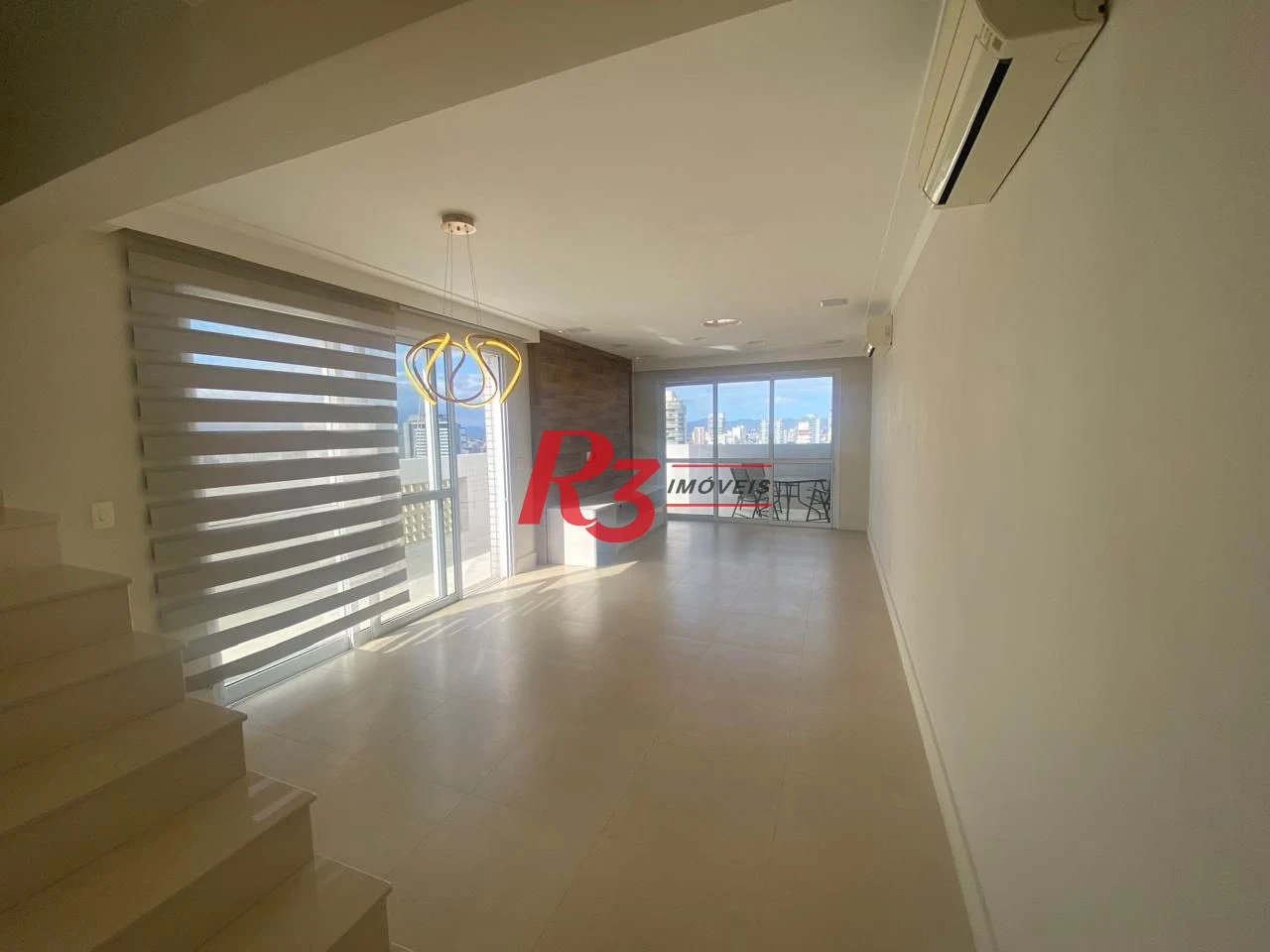 Apartamento Duplex com 3 dormitórios à venda, 148 m² por R$ 1.999.000,00 - Gonzaga - Santos/SP