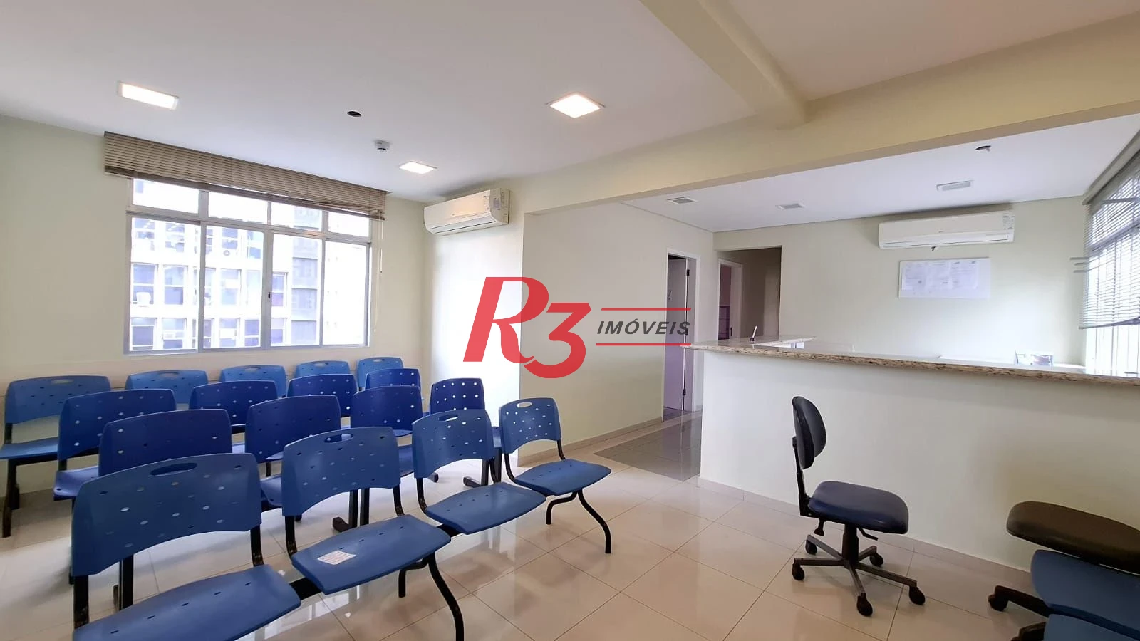 Sala à venda, 135 m² por R$ 750.000,00 - Gonzaga - Santos/SP
