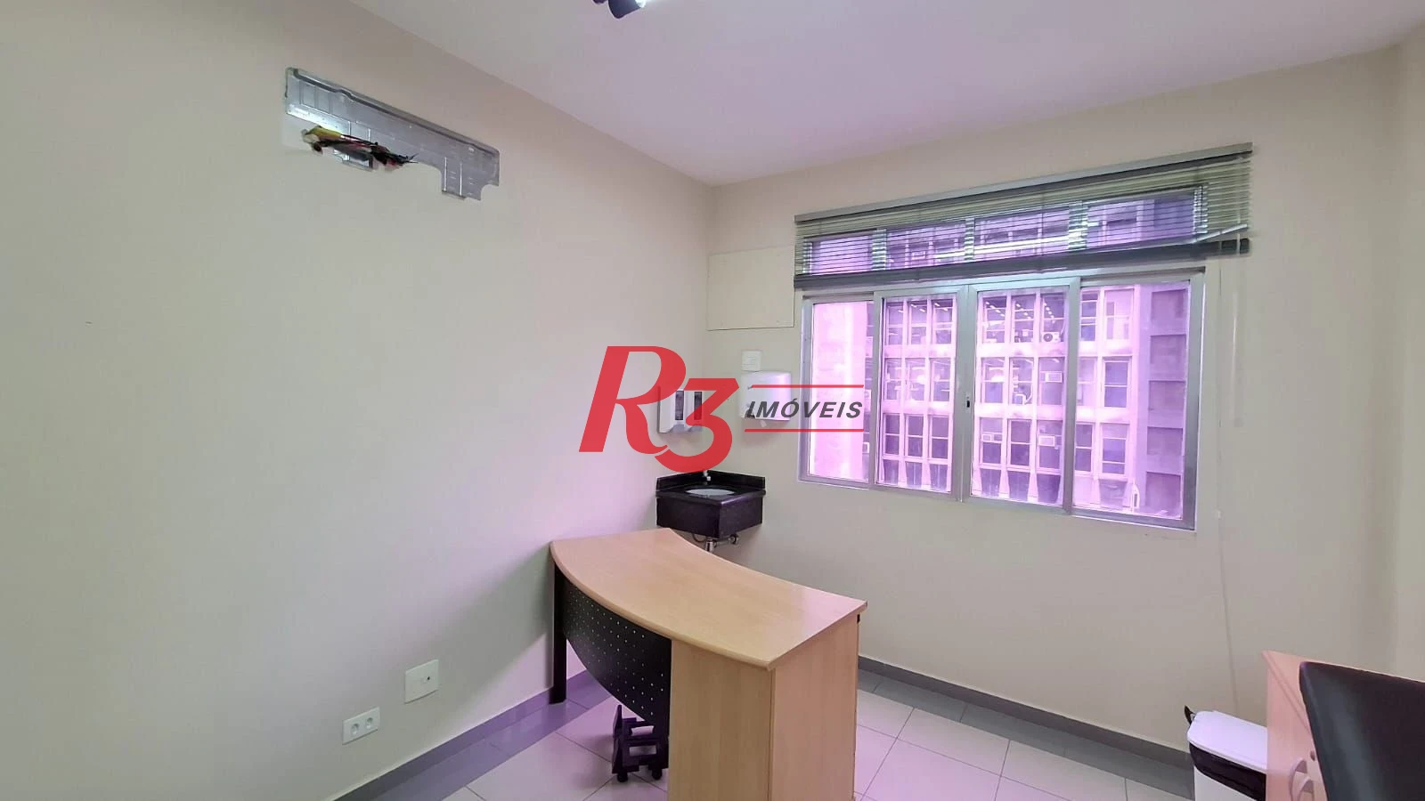 Sala à venda, 135 m² por R$ 750.000,00 - Gonzaga - Santos/SP
