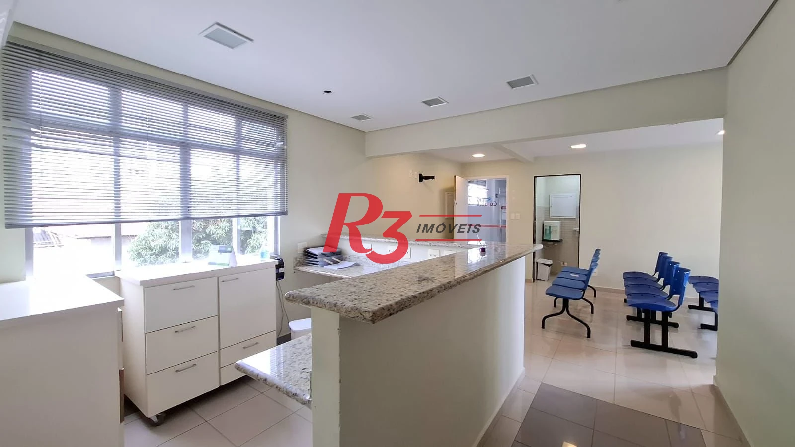 Sala à venda, 135 m² por R$ 750.000,00 - Gonzaga - Santos/SP