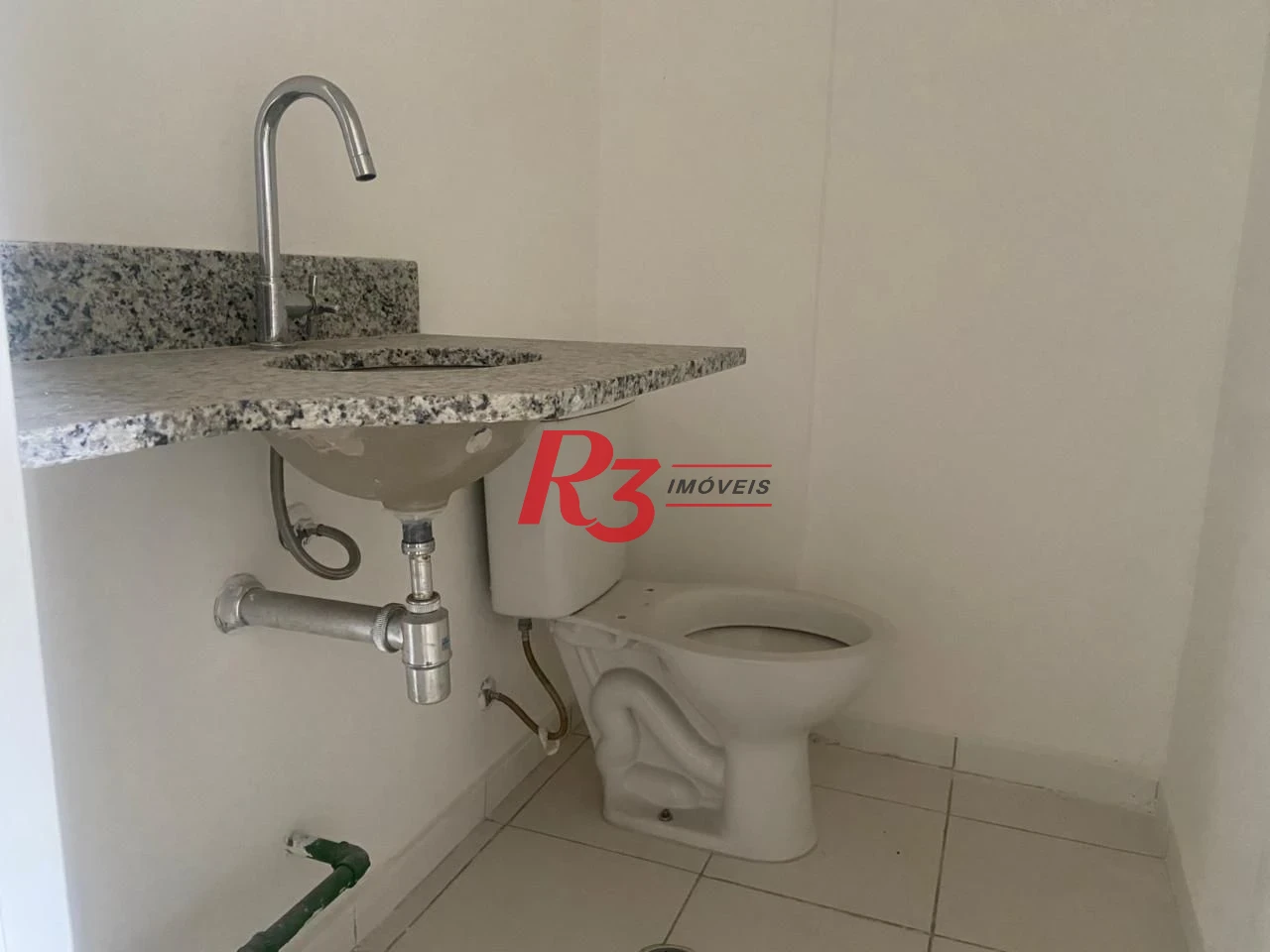 Conjunto para alugar, 48 m² por R$ 3.000,00/mês - Vila Matias - Santos/SP